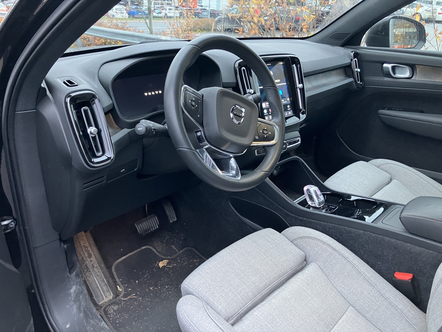 VOLVO C40 2023