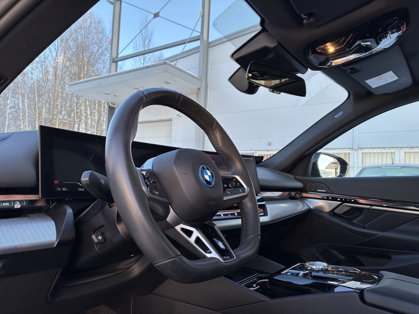 BMW i5 2024