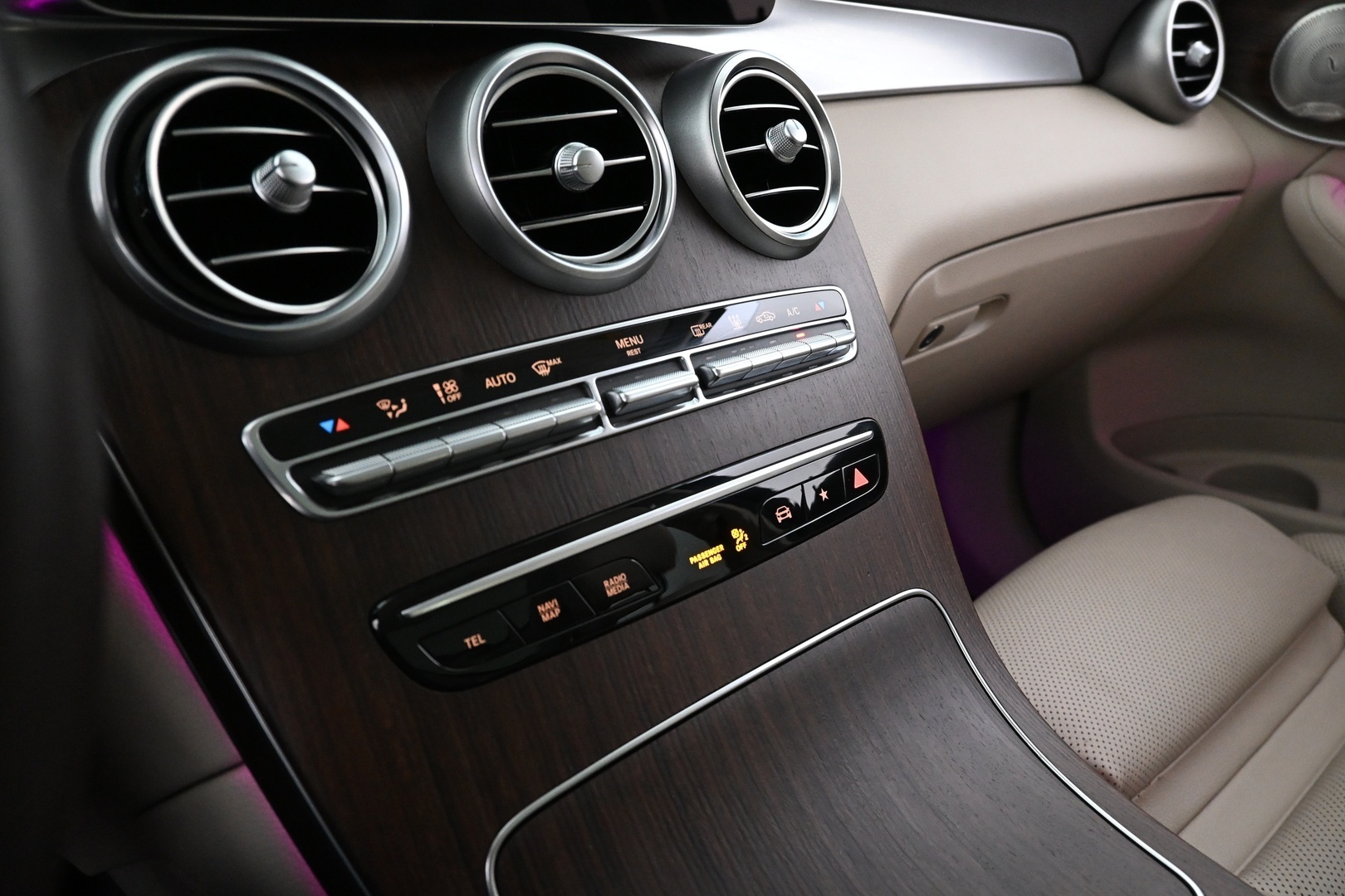 MERCEDES-BENZ GLC 2021