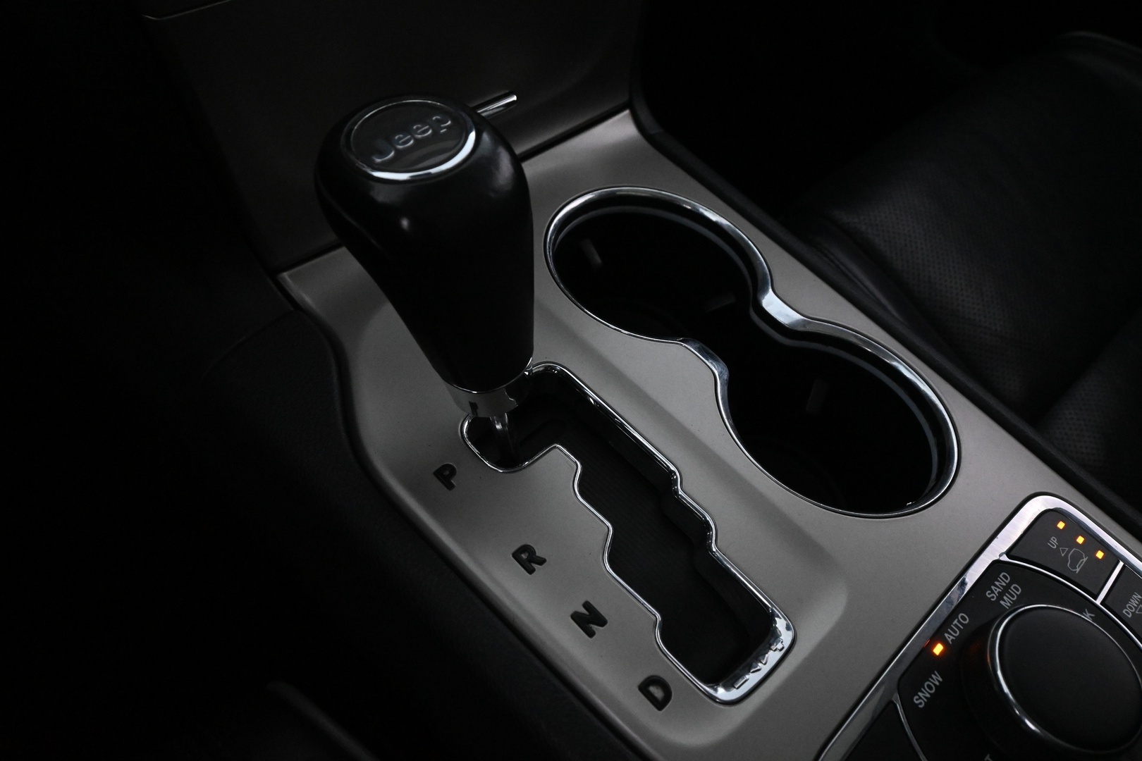 JEEP Grand Cherokee 2011