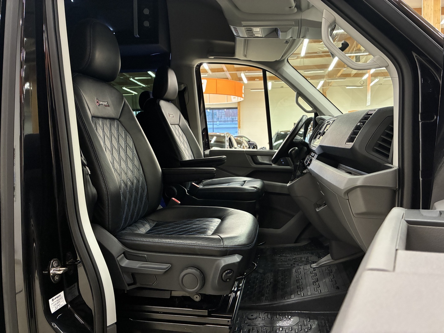 VOLKSWAGEN Crafter 2021