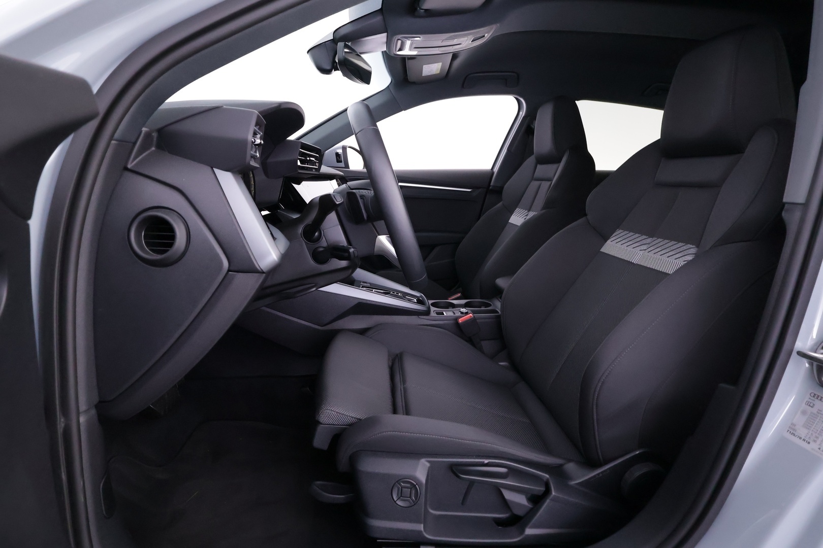 AUDI A3 2025