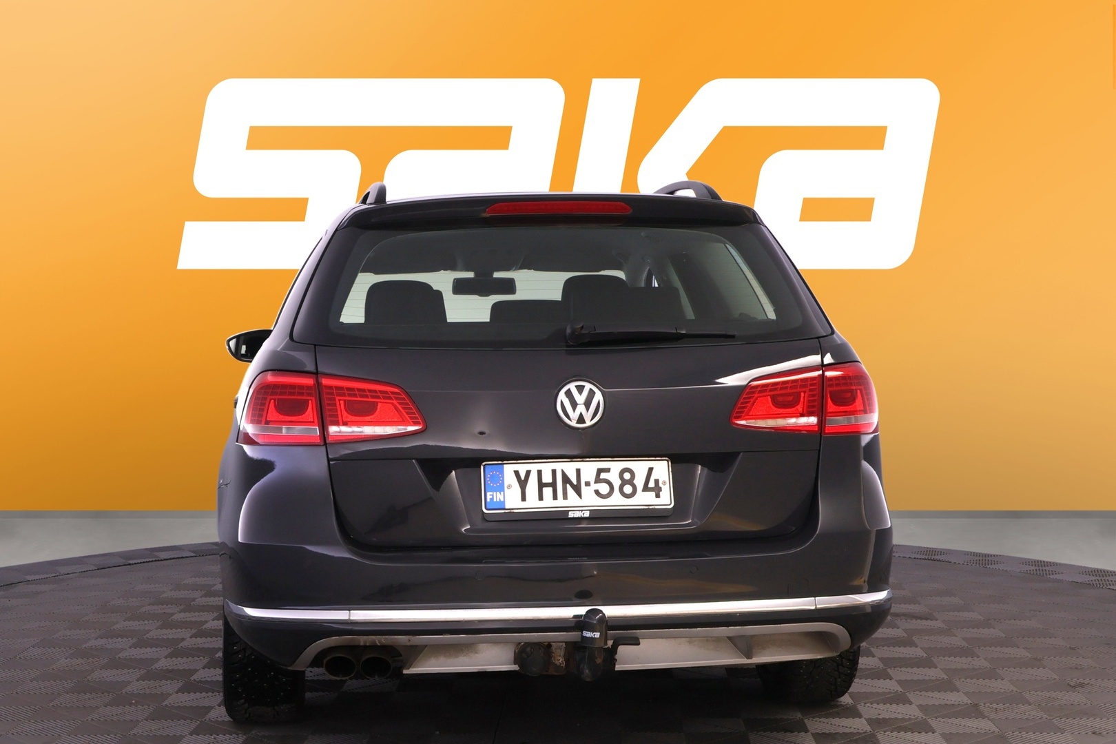 VOLKSWAGEN Passat 2011