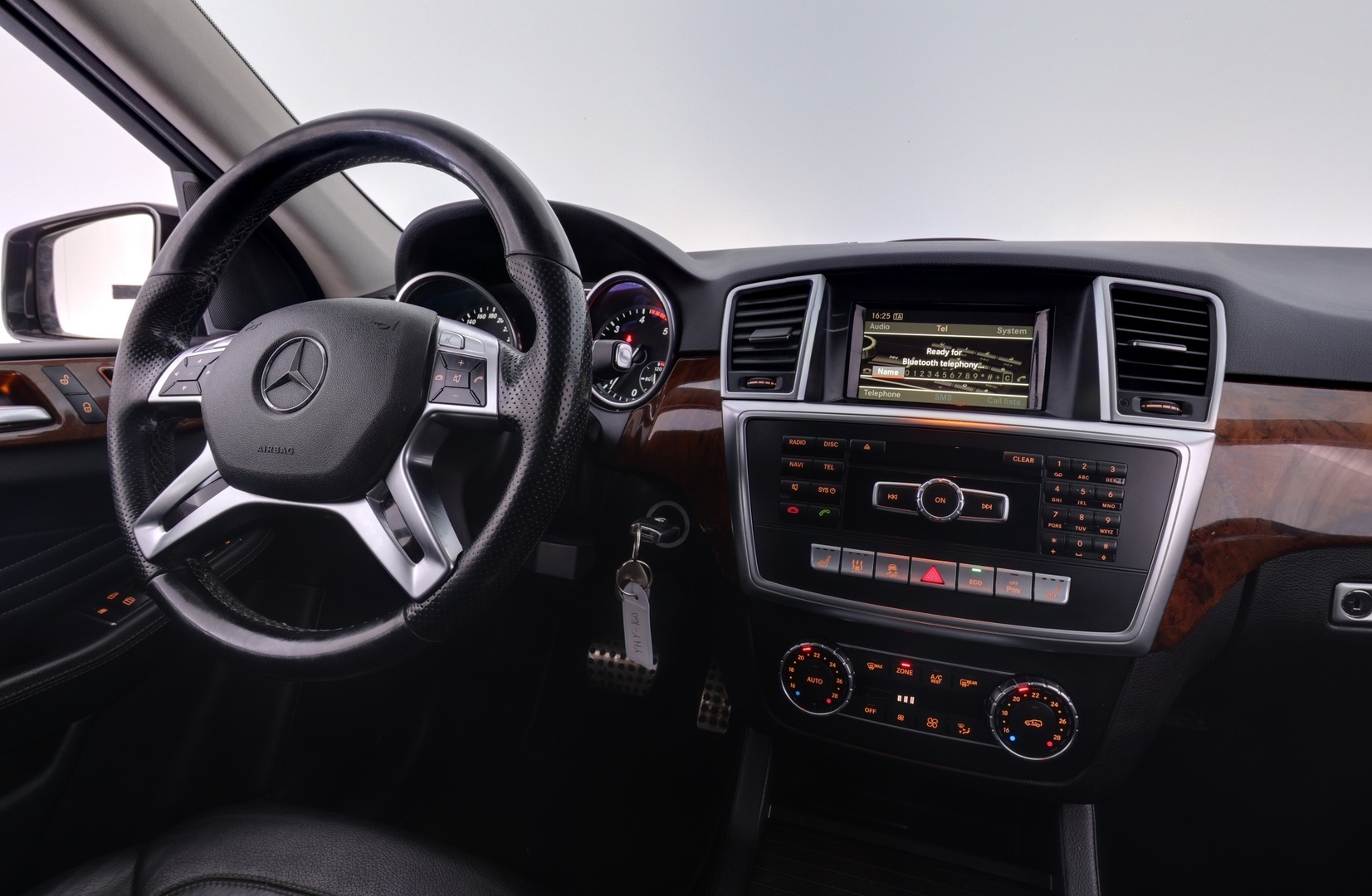 MERCEDES-BENZ ML 2012