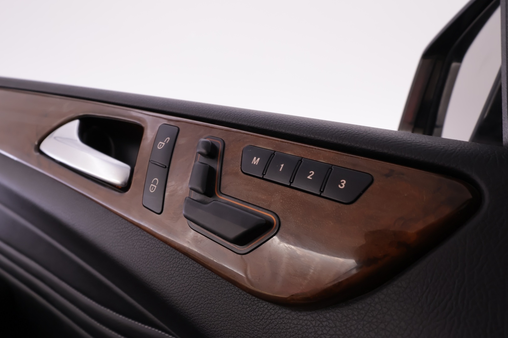 MERCEDES-BENZ ML 2012