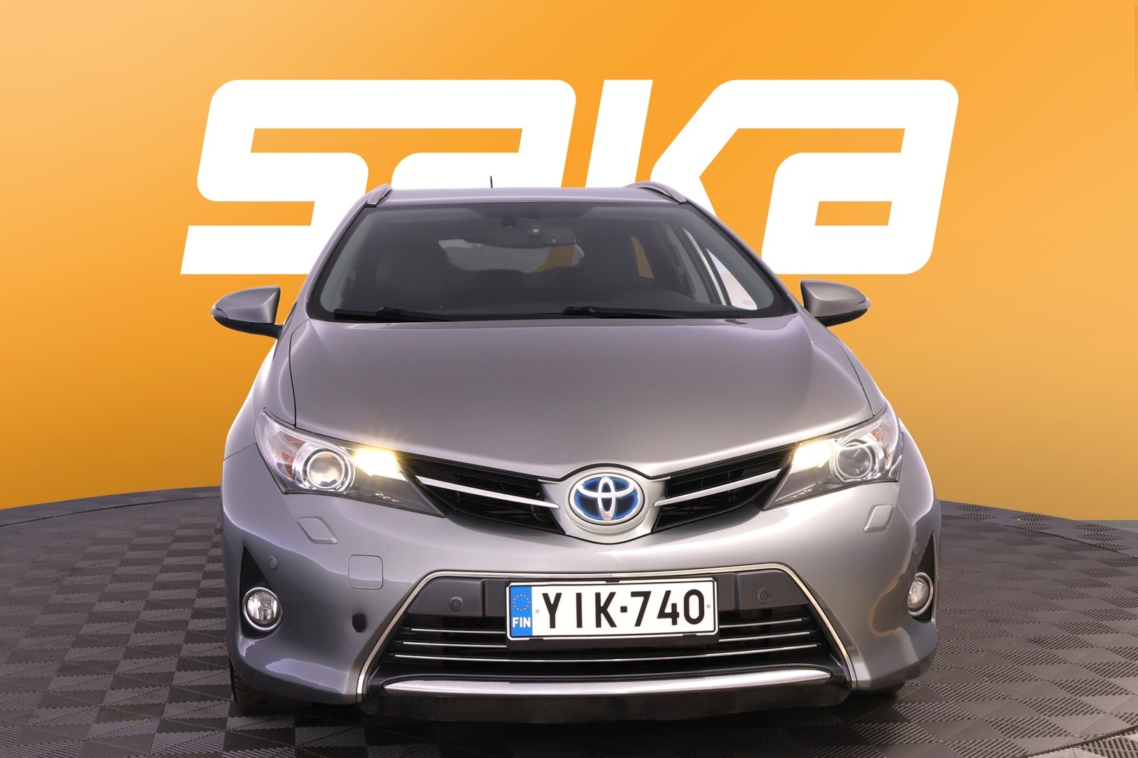 TOYOTA Auris 2013