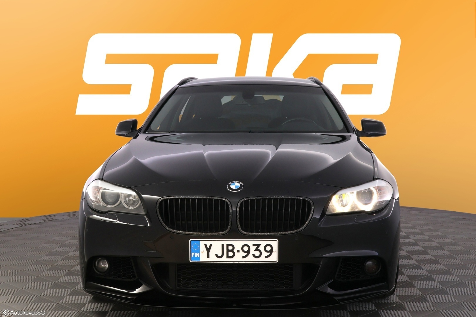 BMW 525 2011