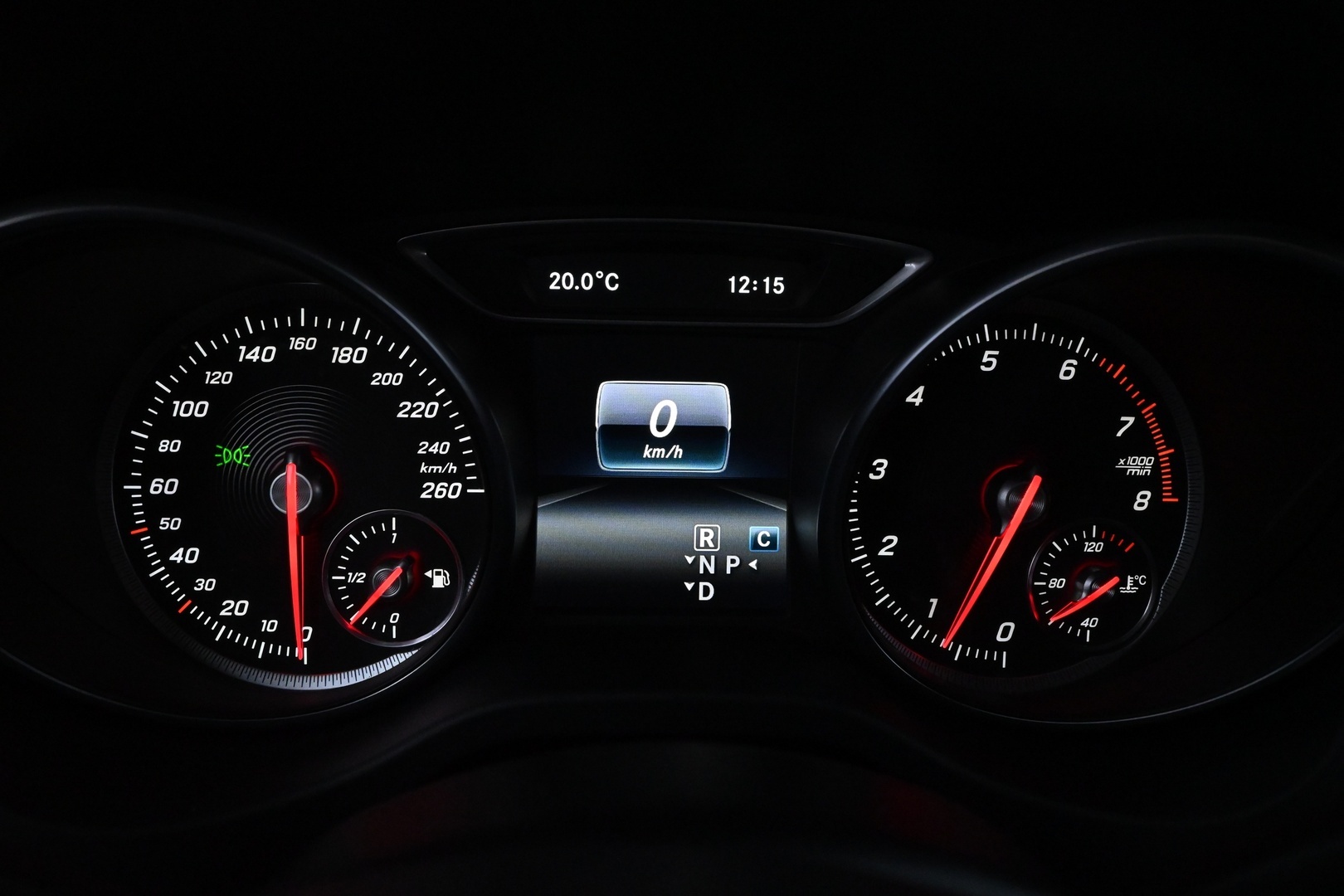 MERCEDES-BENZ CLA 2017