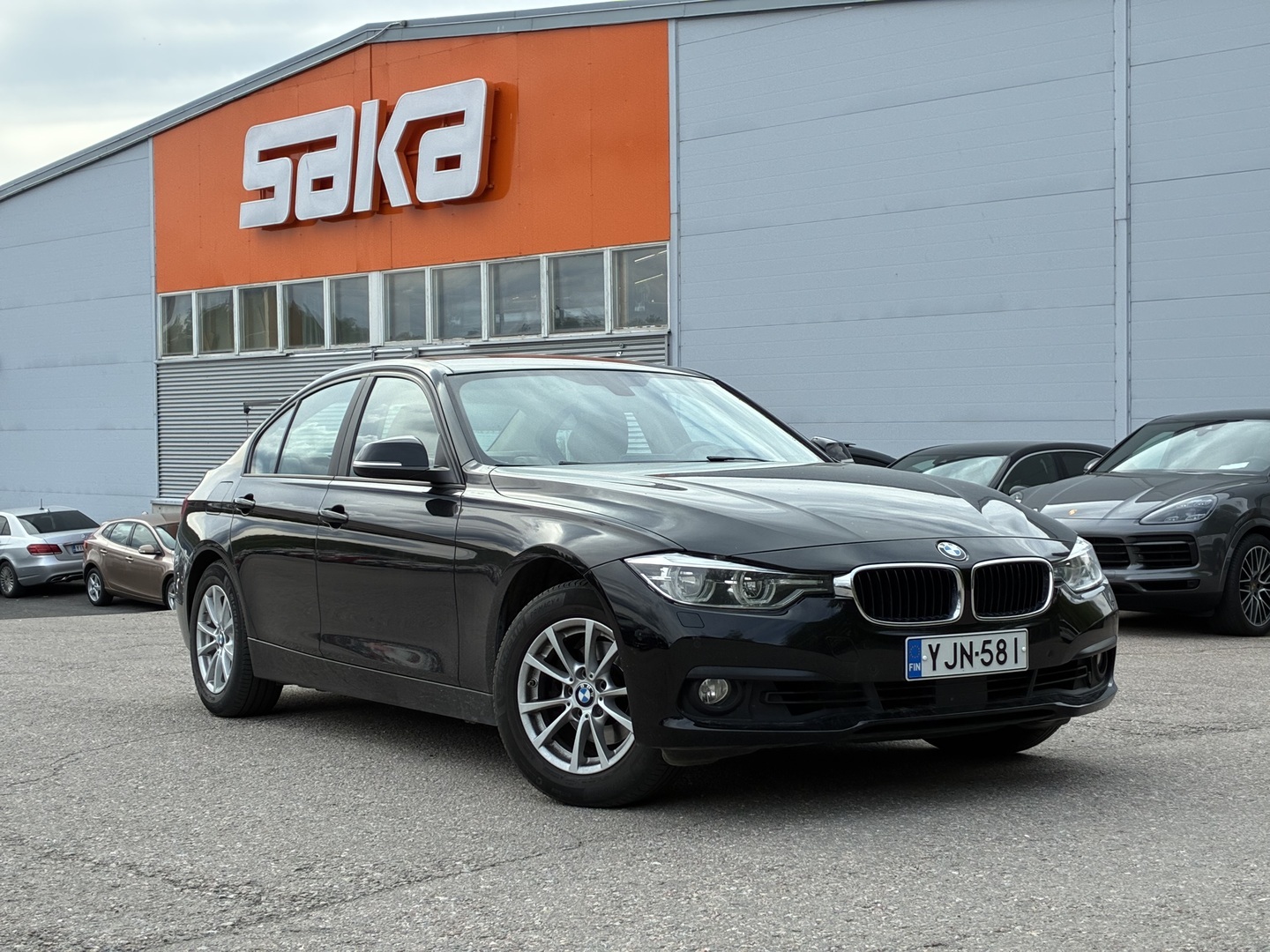 BMW 320 2017