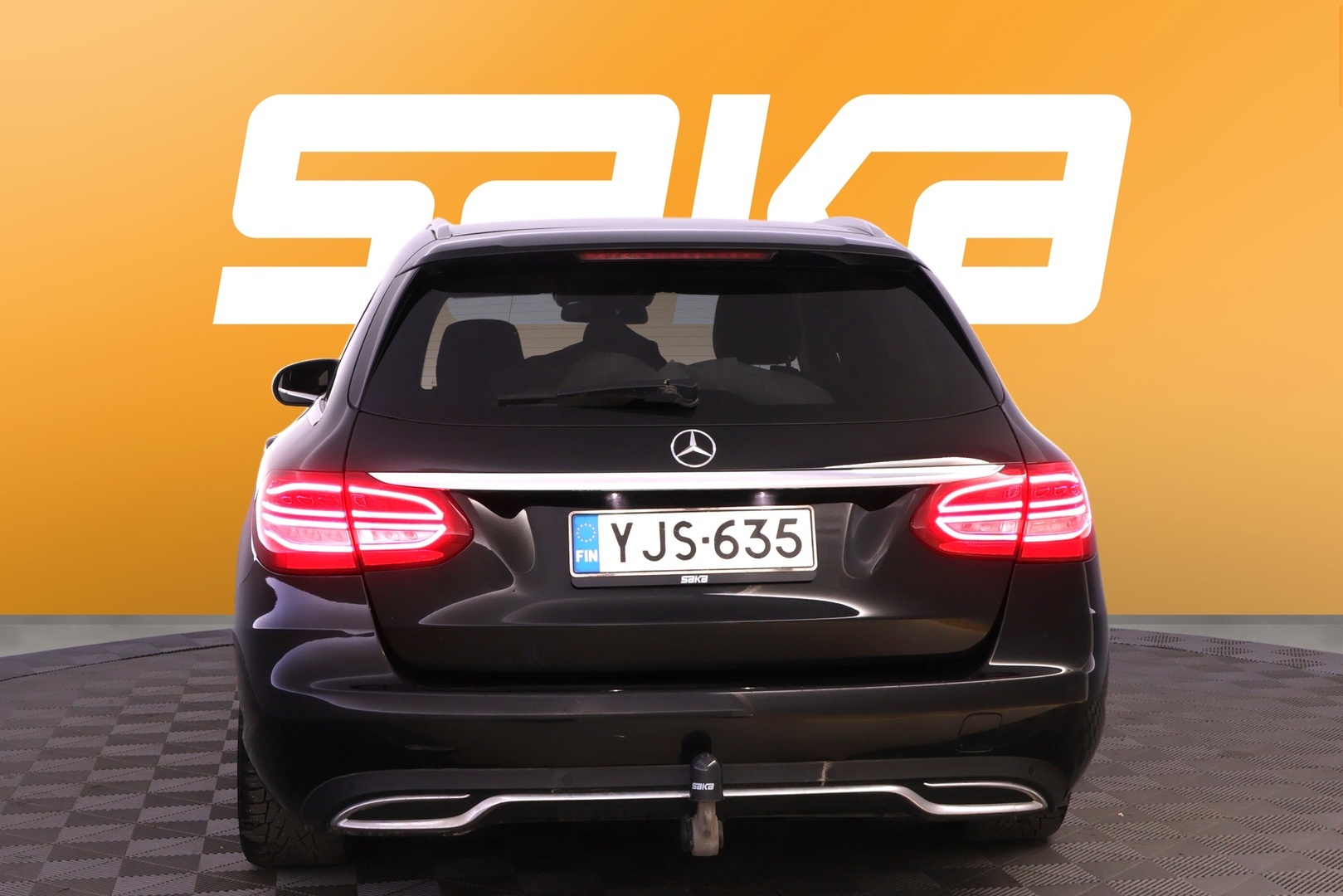 MERCEDES-BENZ C 2016