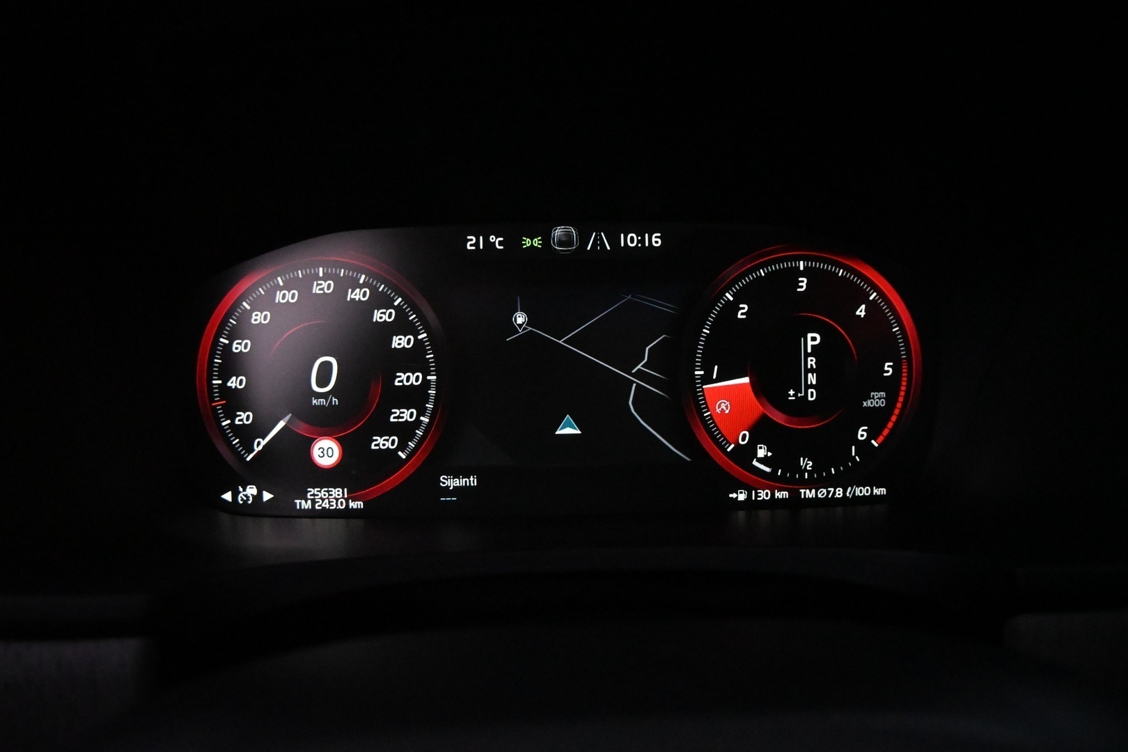 VOLVO V90 2021