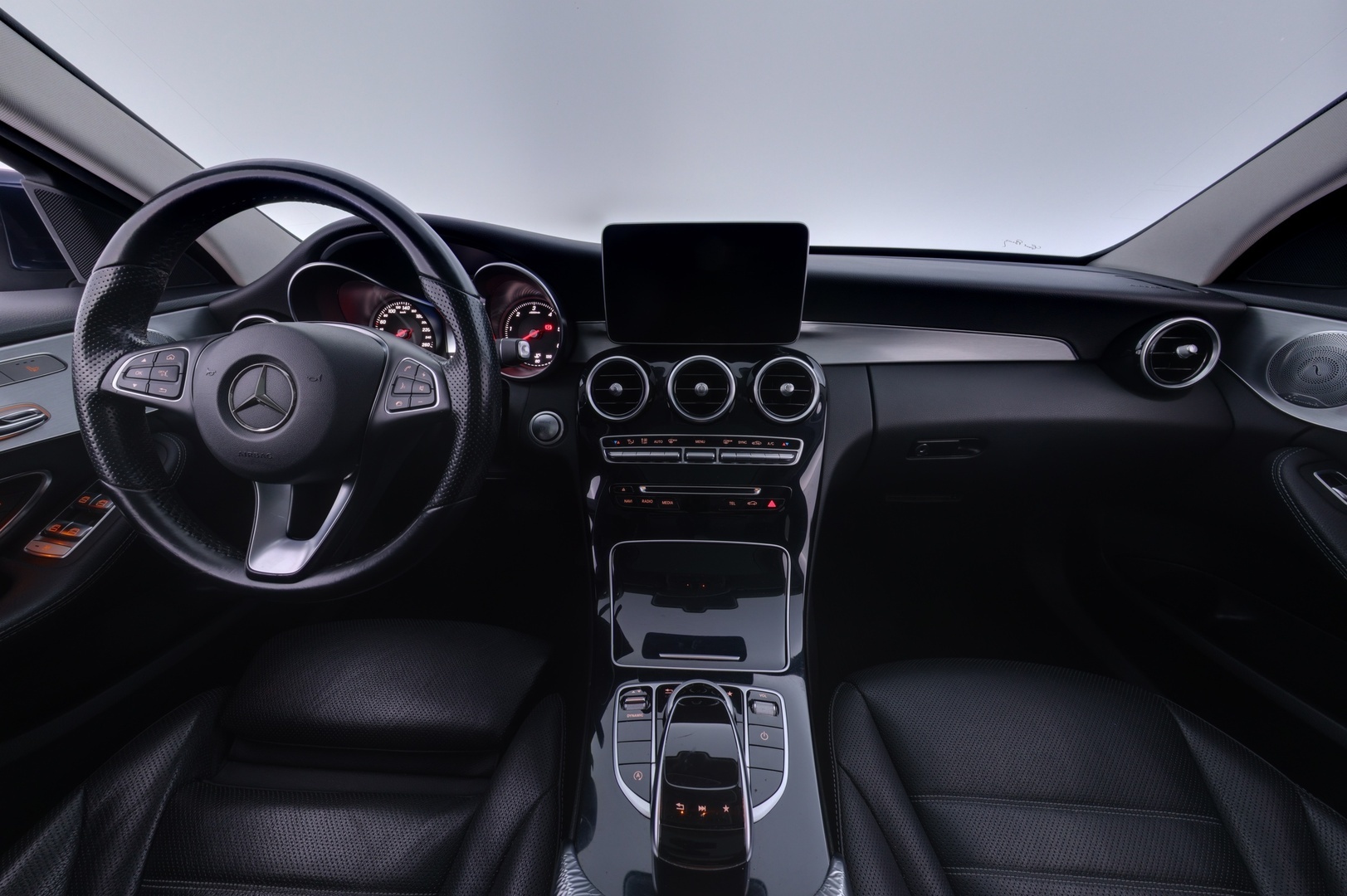 MERCEDES-BENZ C 2016