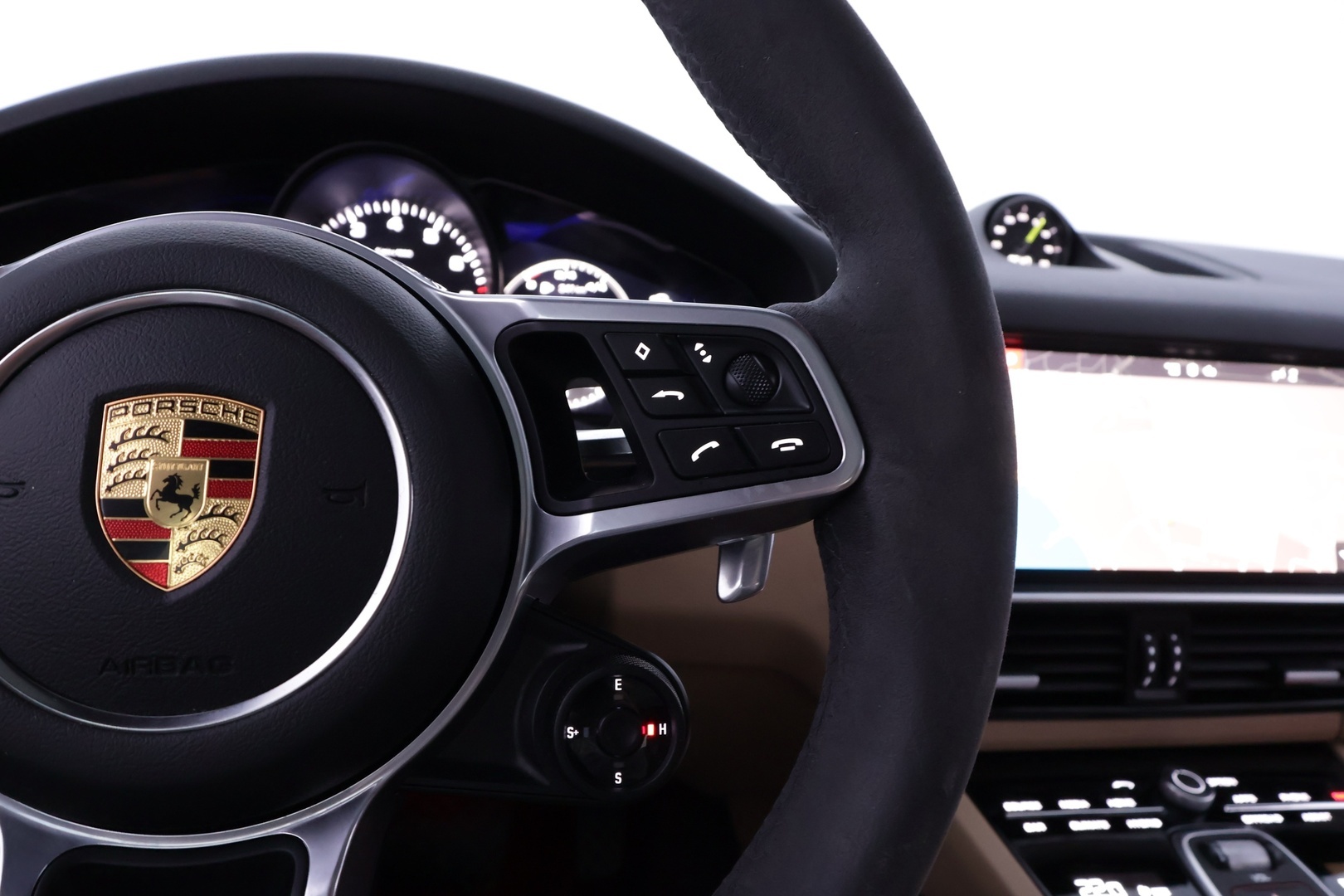 PORSCHE Cayenne 2021