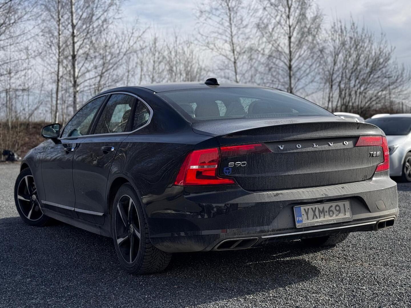 VOLVO S90 2019