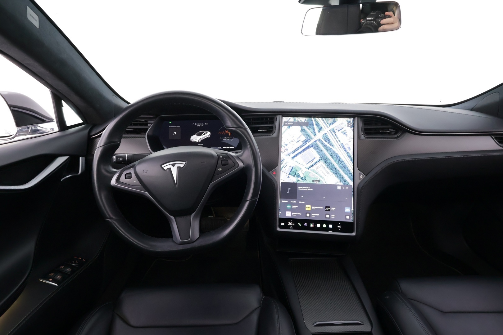 TESLA Model S 2018