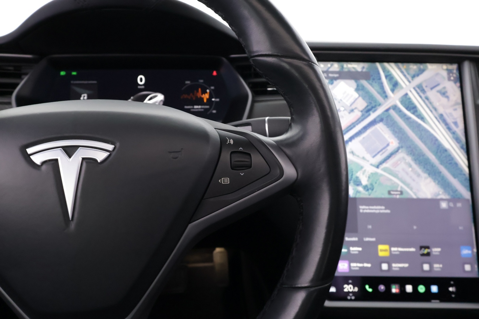 TESLA Model S 2018