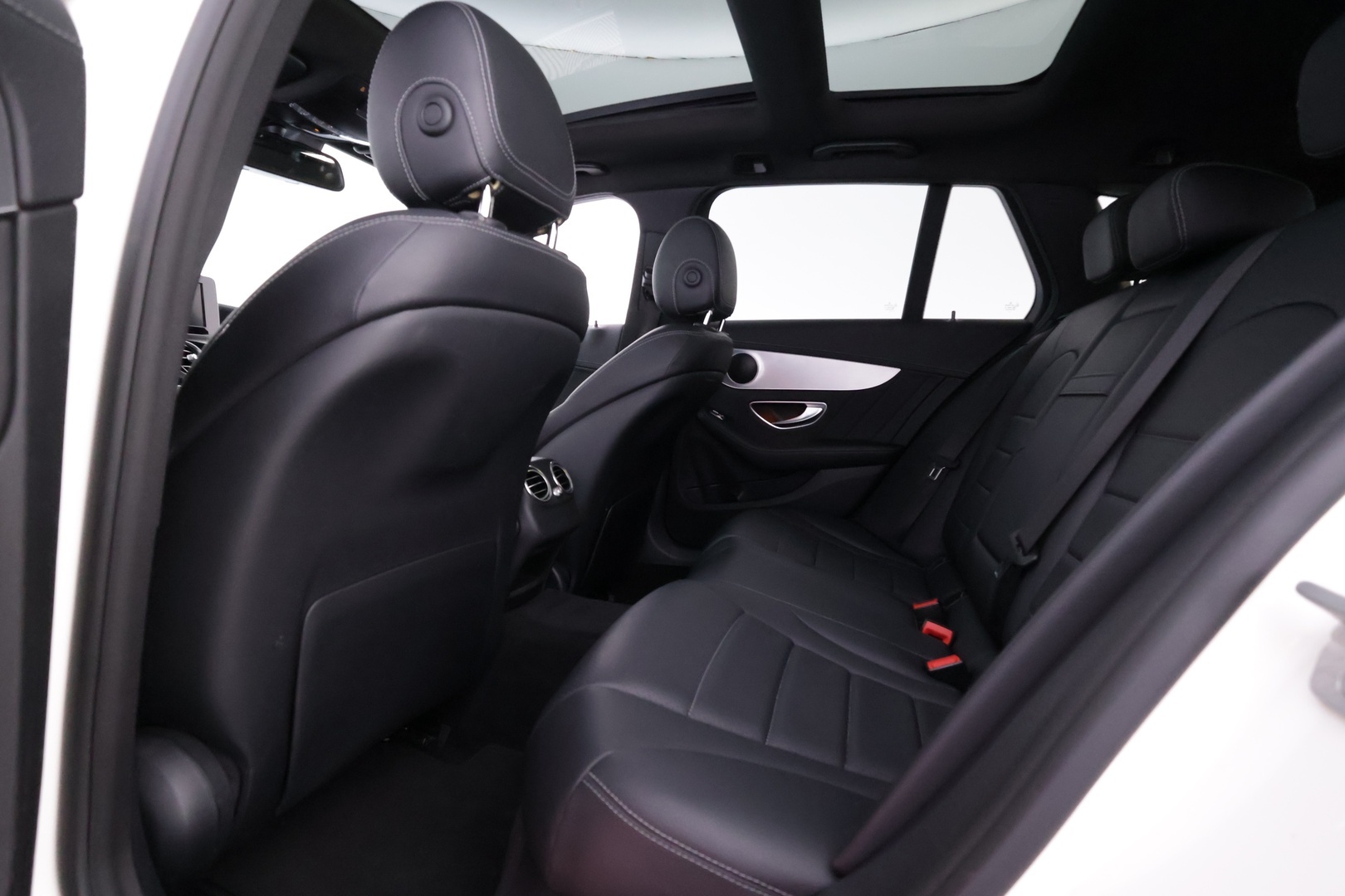 MERCEDES-BENZ C 2015