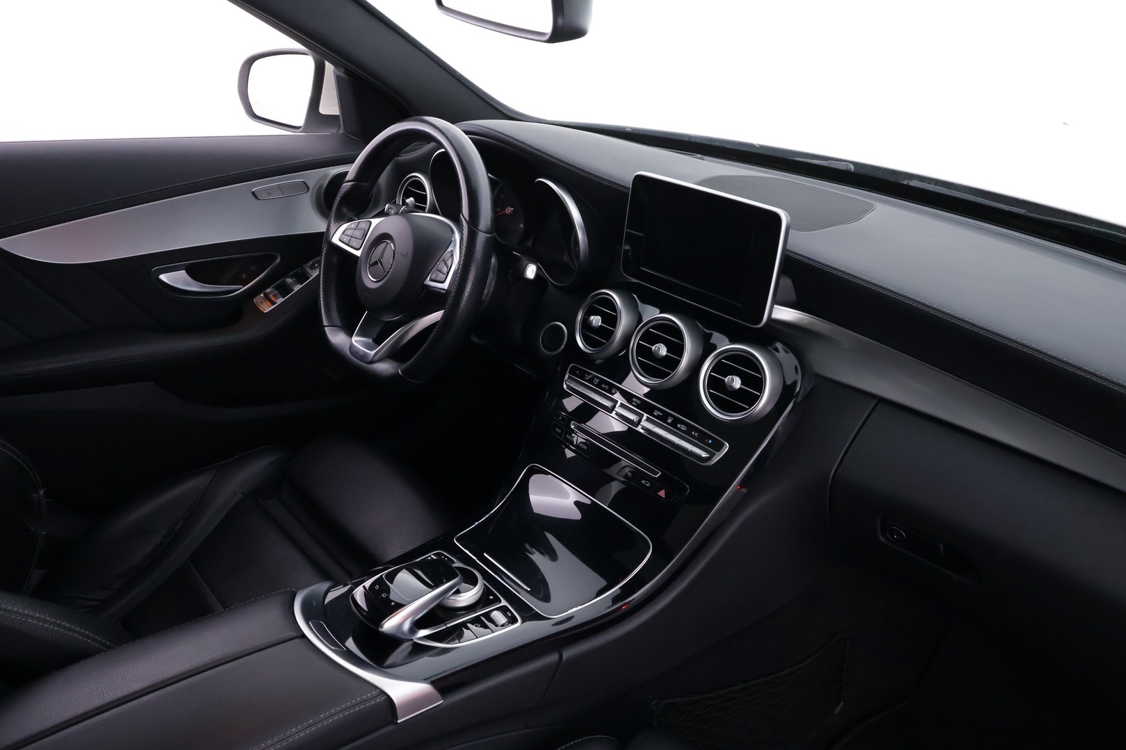 MERCEDES-BENZ C 2015