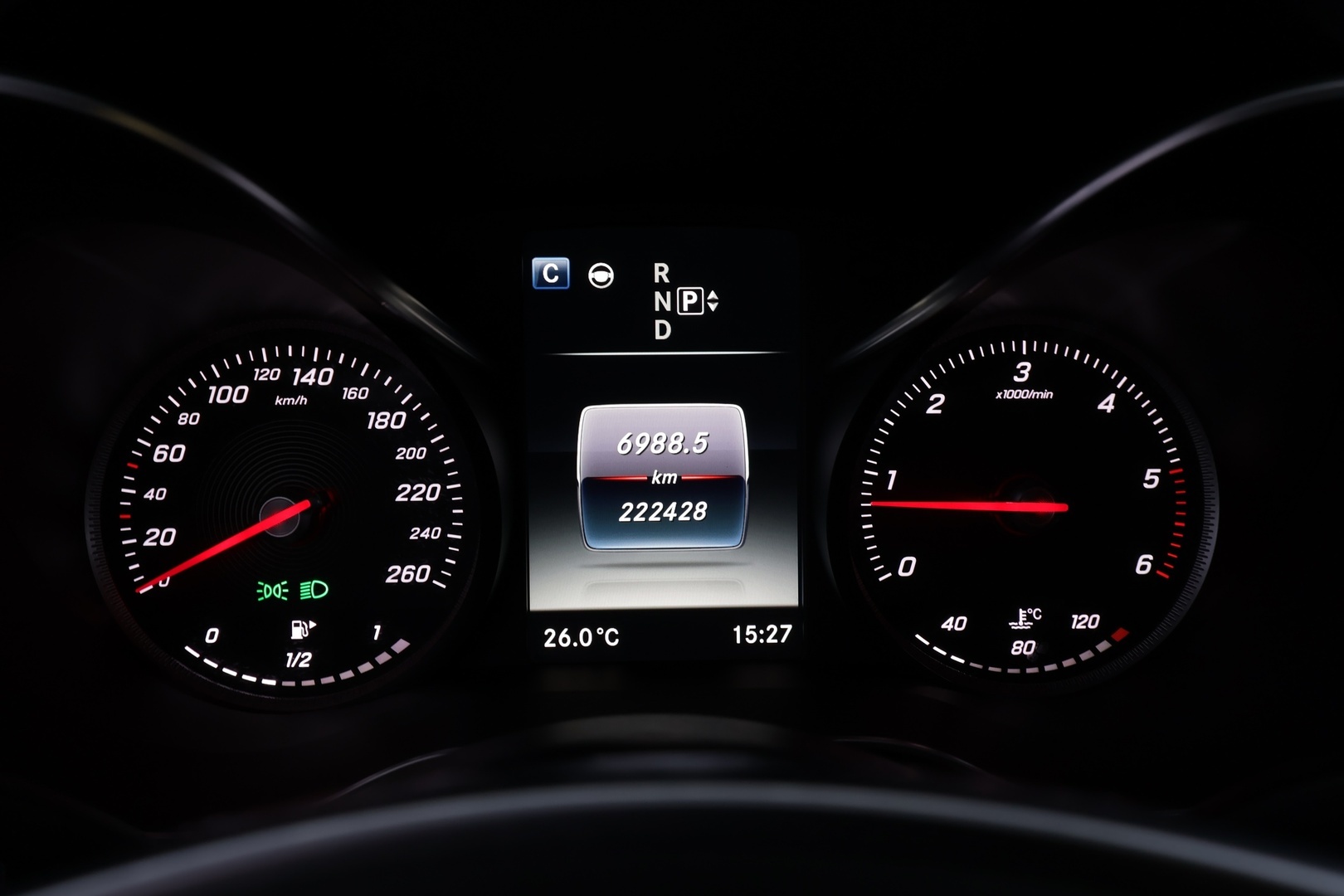 MERCEDES-BENZ C 2015