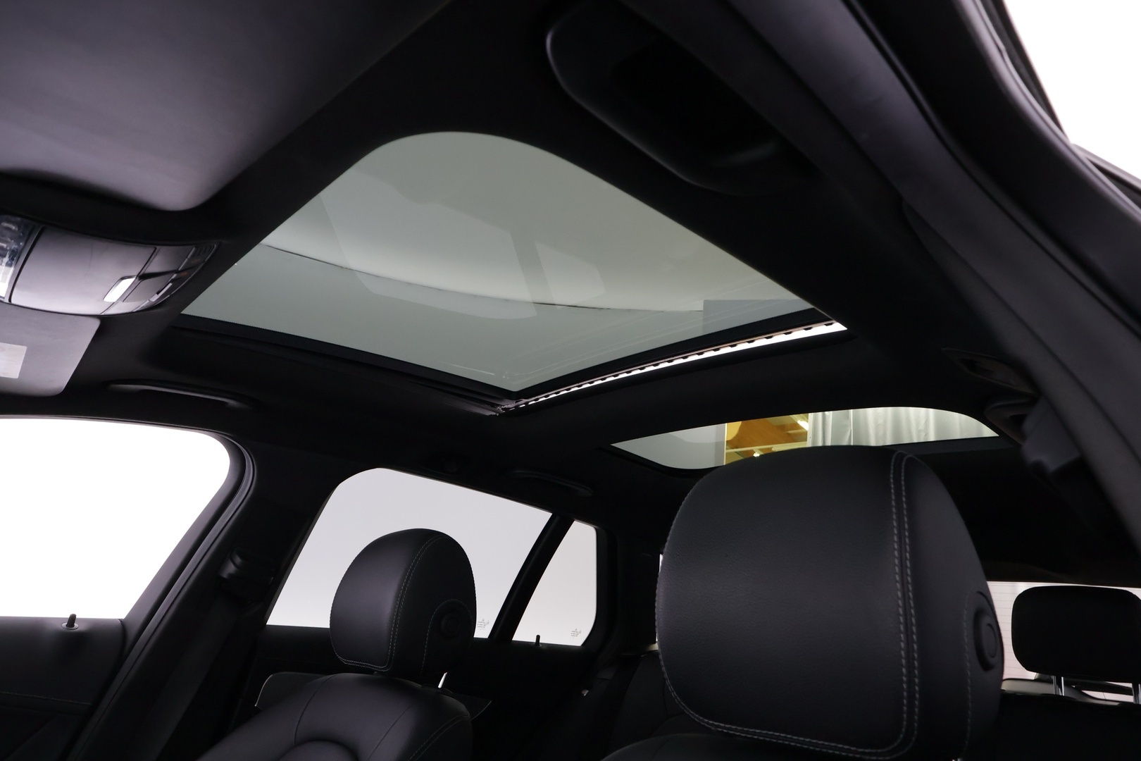 MERCEDES-BENZ C 2015