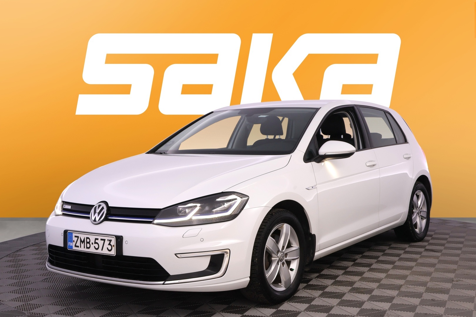 VOLKSWAGEN Golf 2018