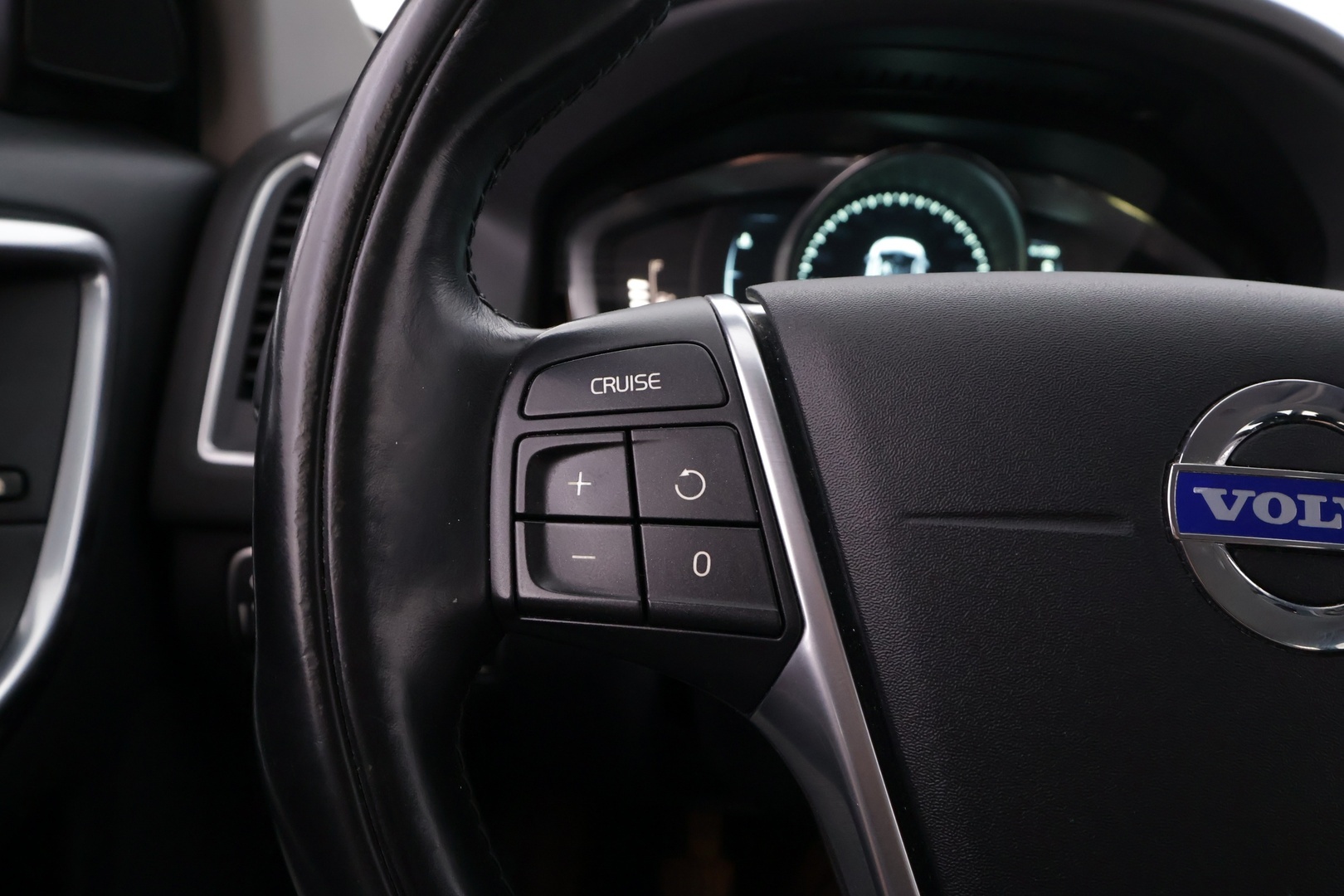 VOLVO XC60 2014