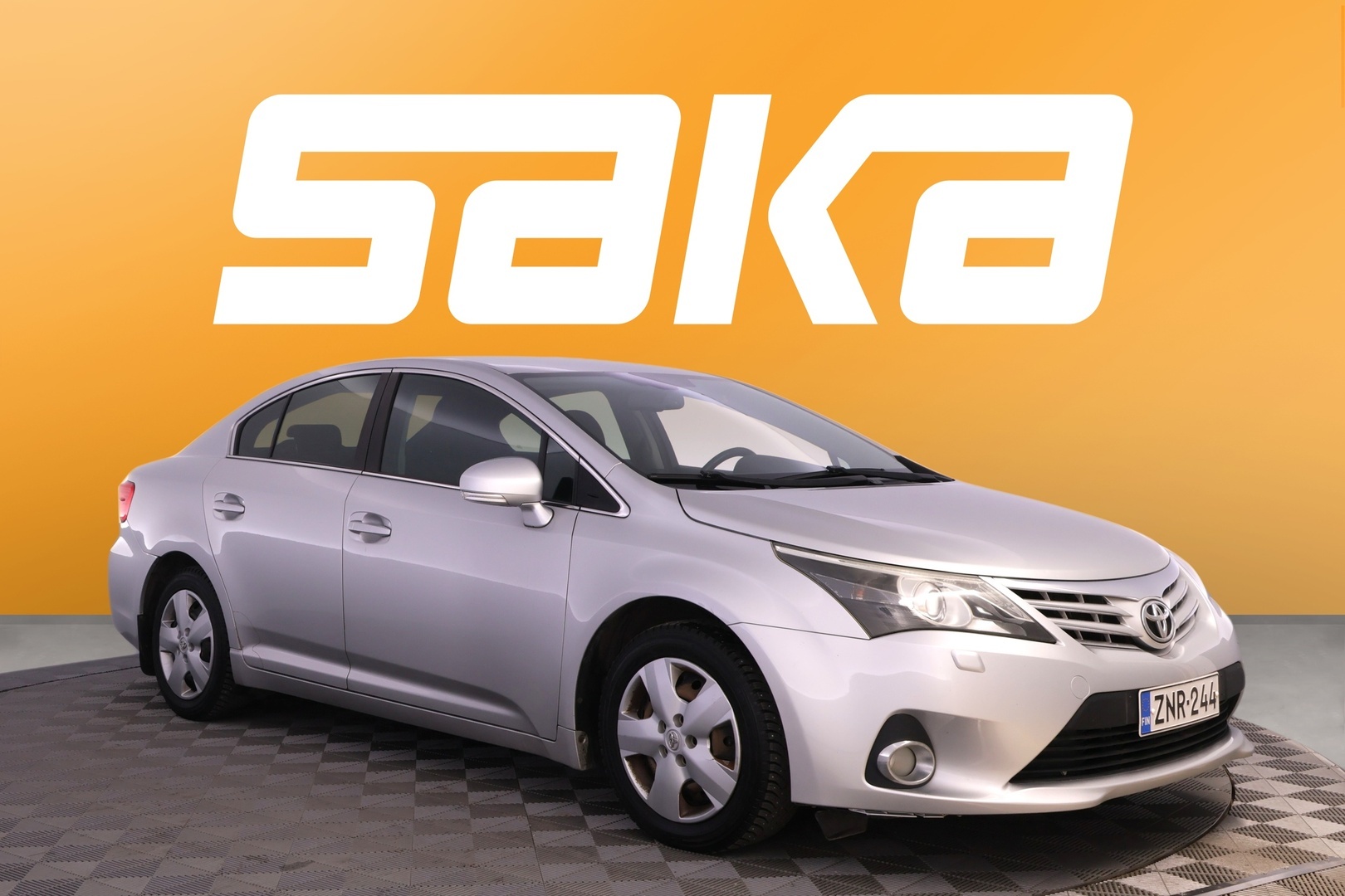 TOYOTA Avensis 2012