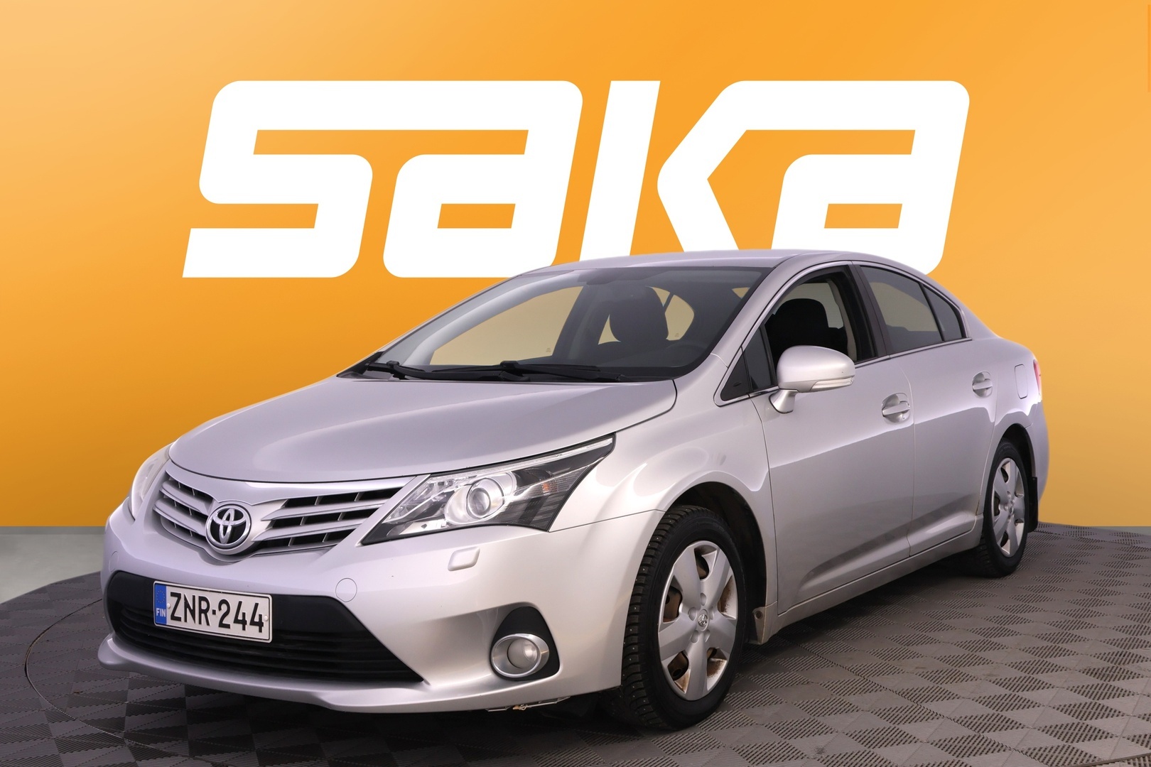 TOYOTA Avensis 2012