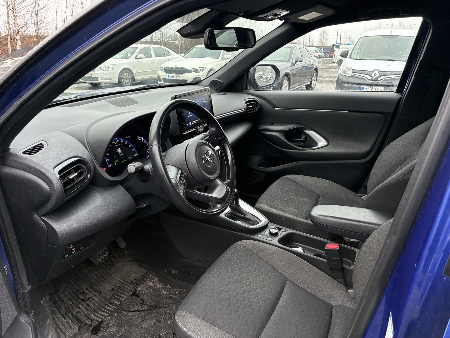 TOYOTA Yaris Cross 2022