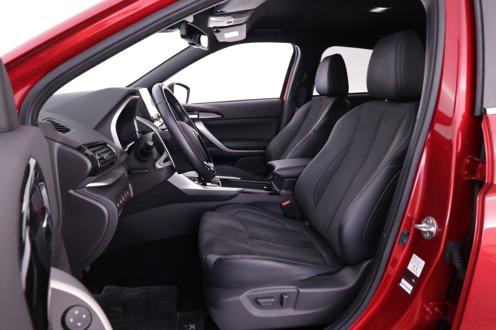 MITSUBISHI Eclipse Cross 2021