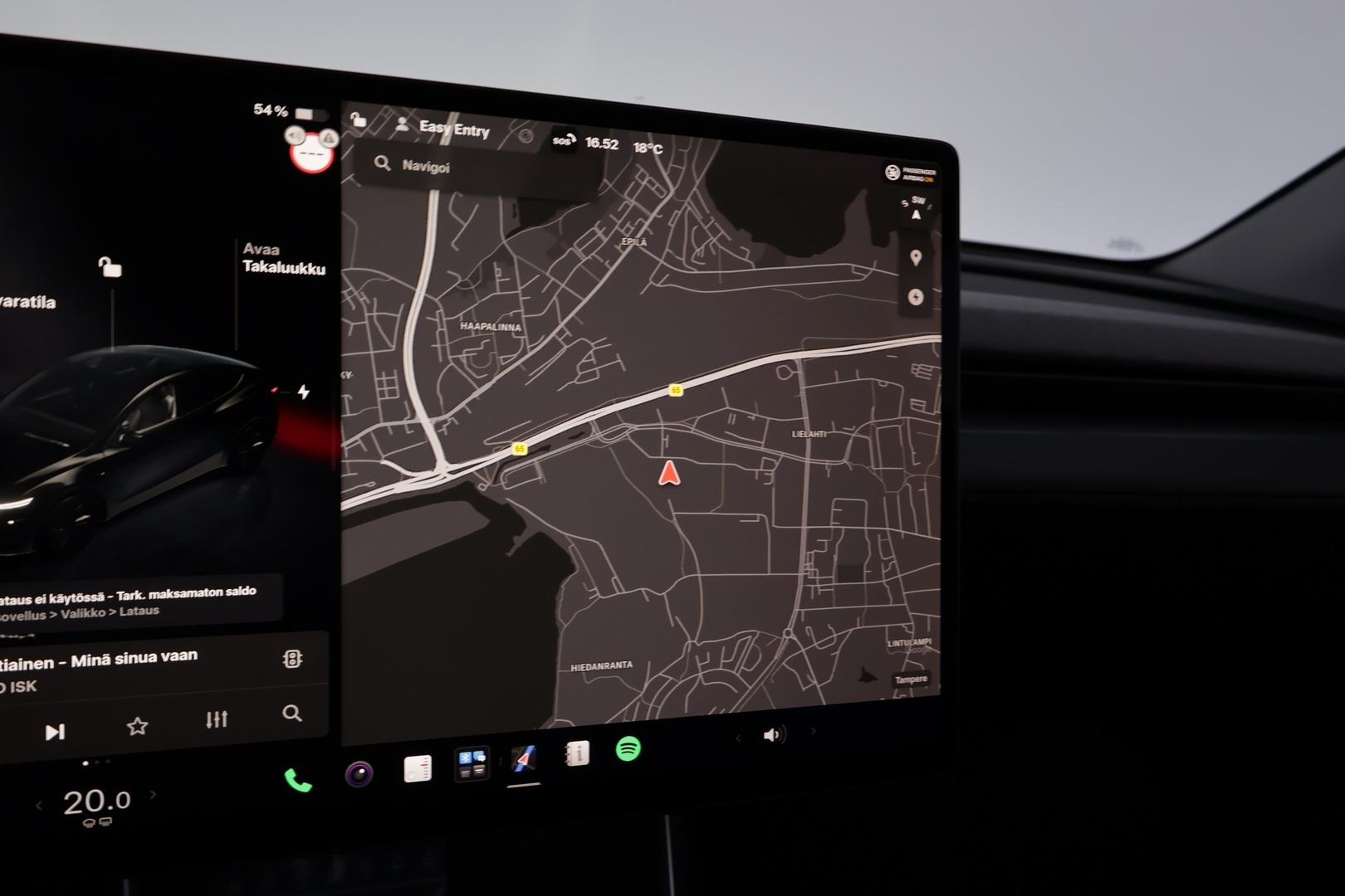 TESLA Model Y 2025