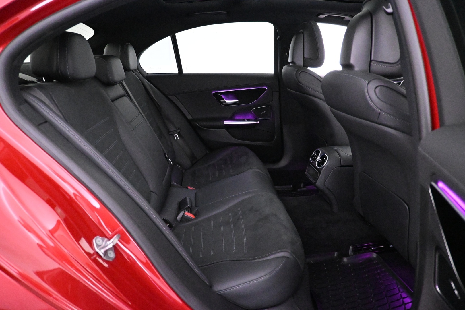 MERCEDES-BENZ C 2023