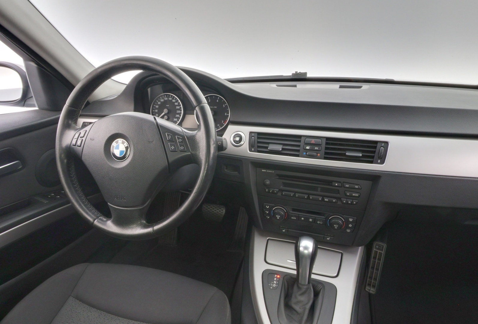 BMW 320 2005