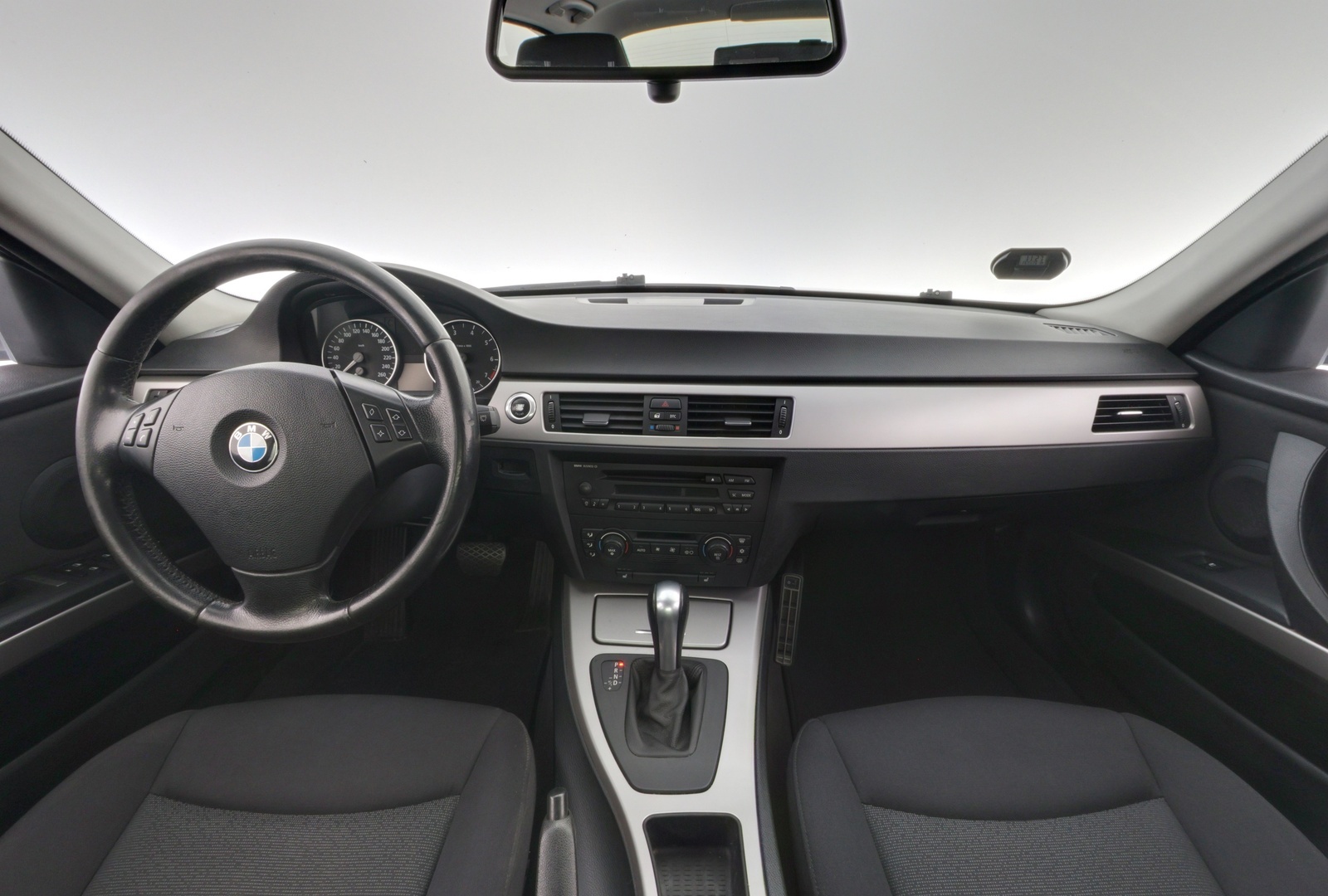 BMW 320 2005