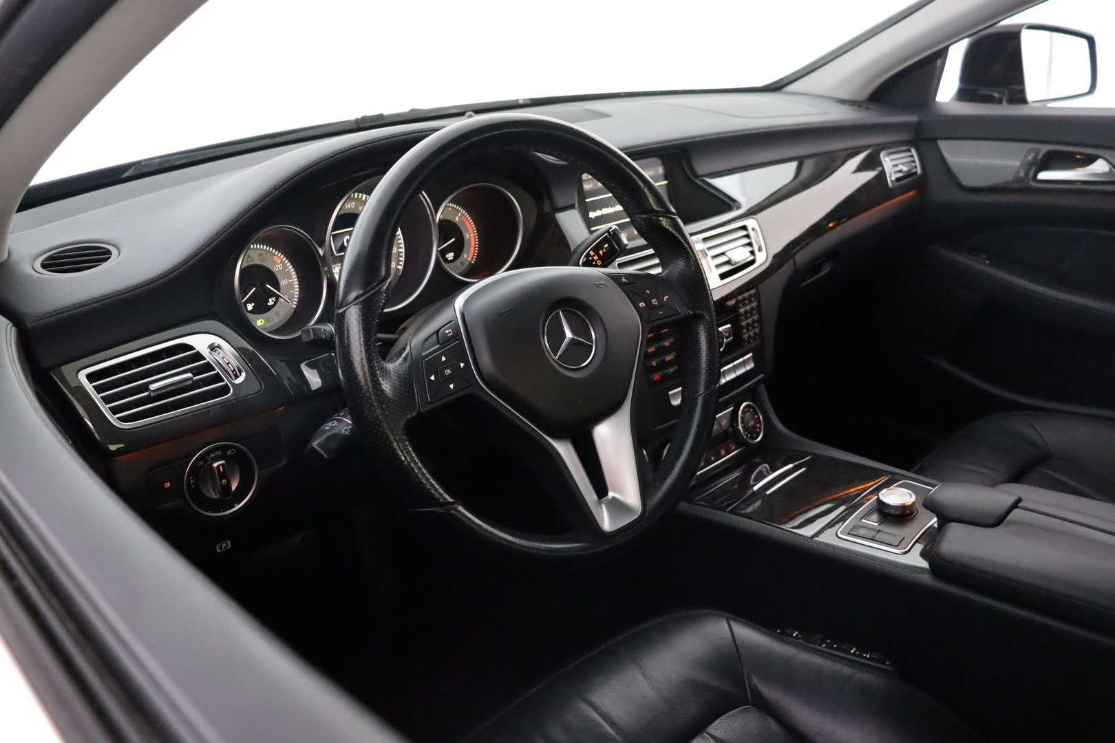 MERCEDES-BENZ CLS 2012