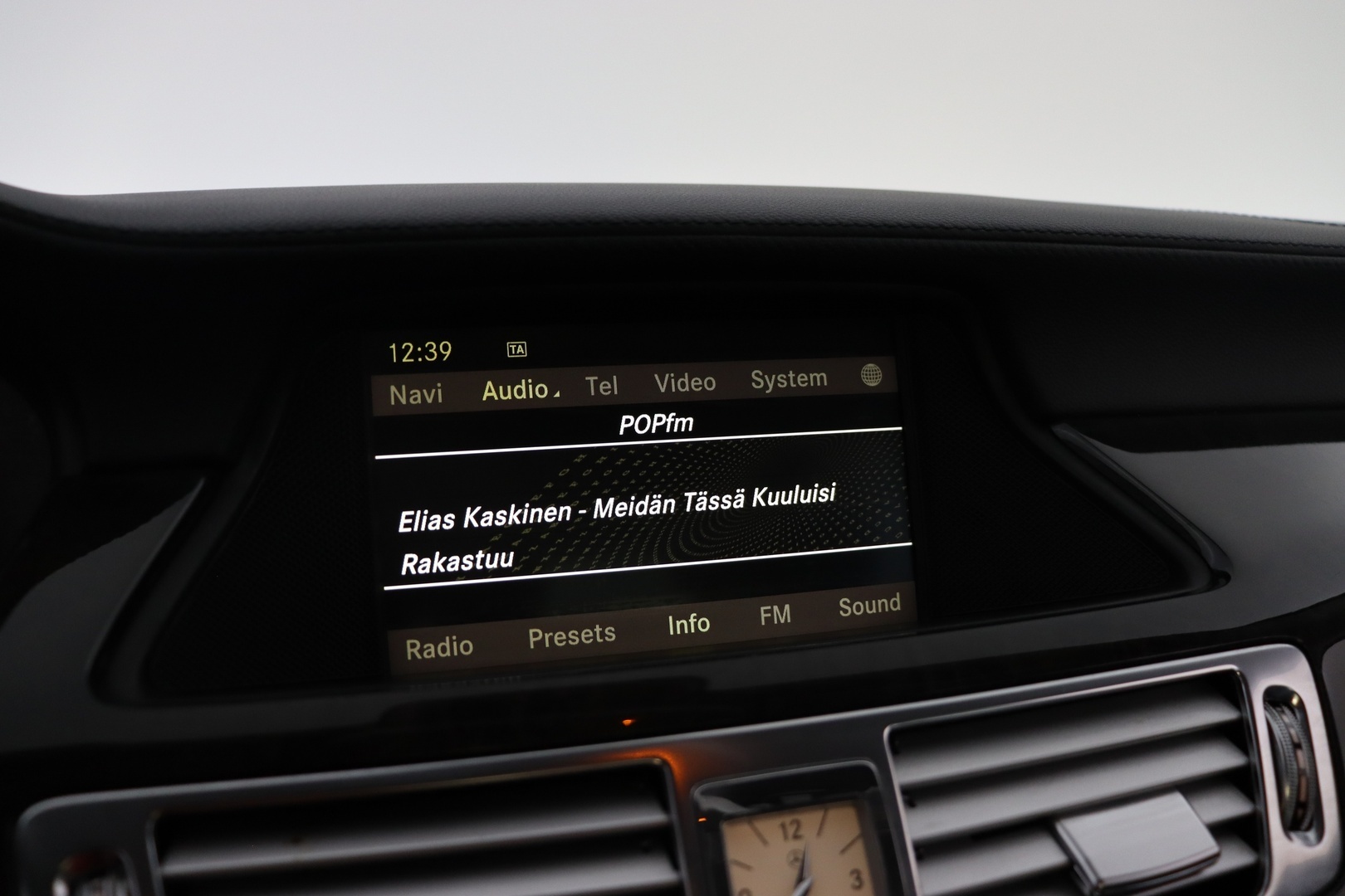 MERCEDES-BENZ CLS 2012