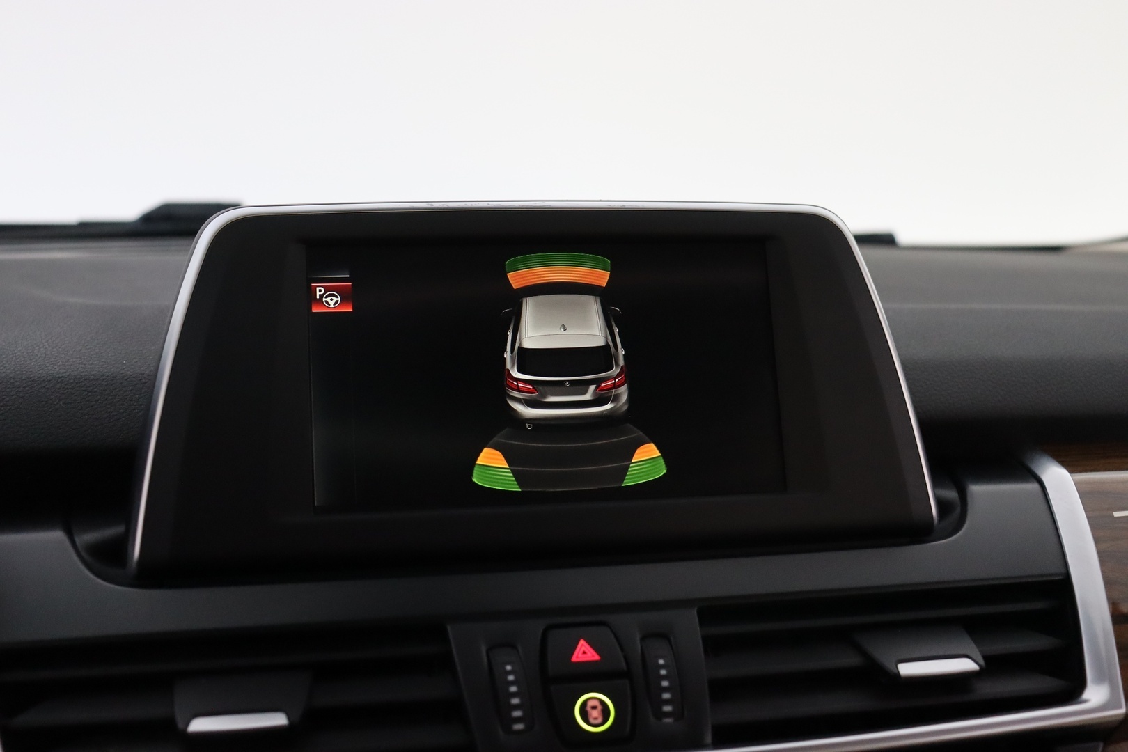 BMW 218 2015