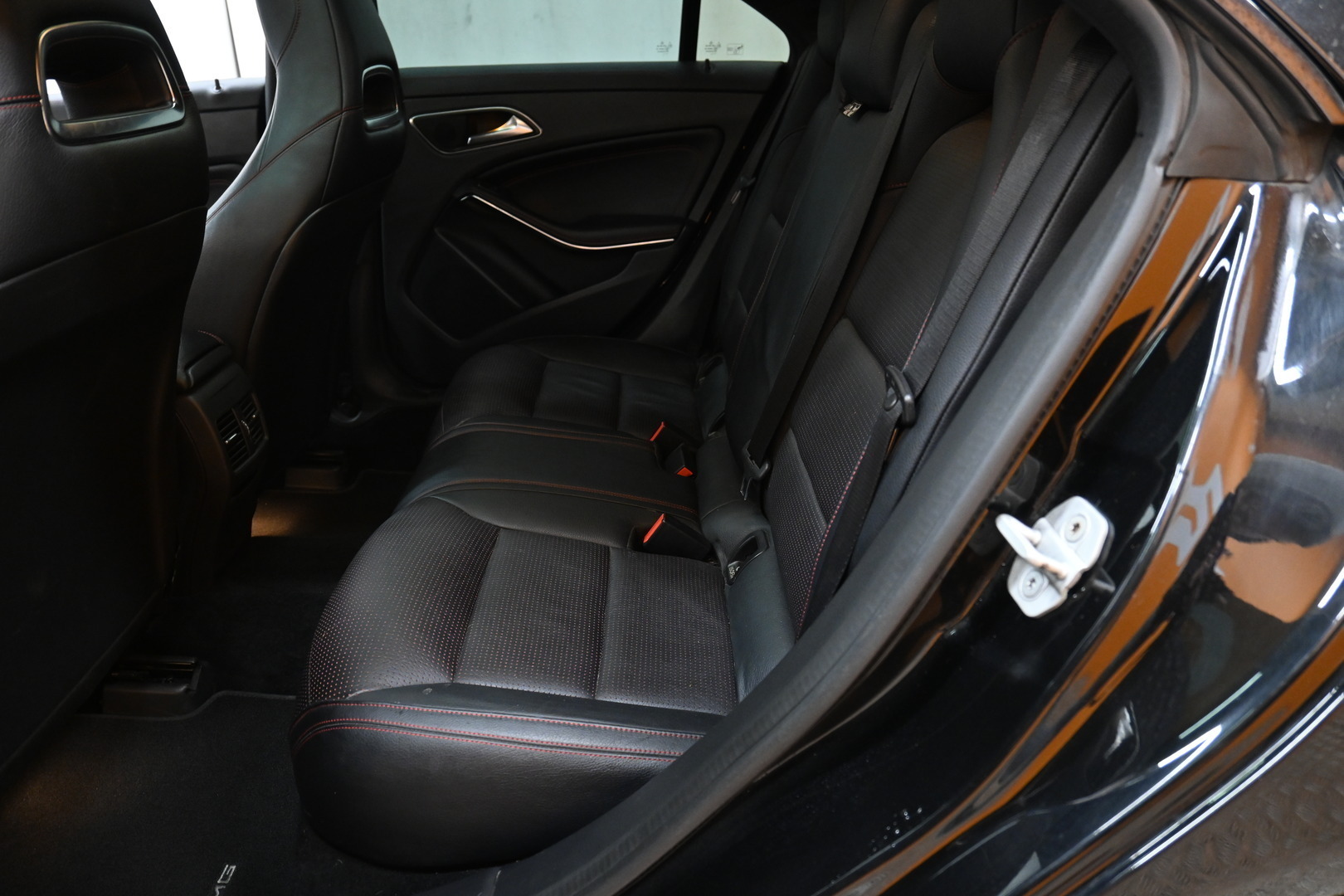 MERCEDES-BENZ CLA 2013