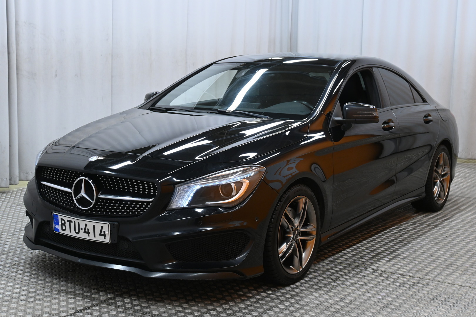 MERCEDES-BENZ CLA 2013