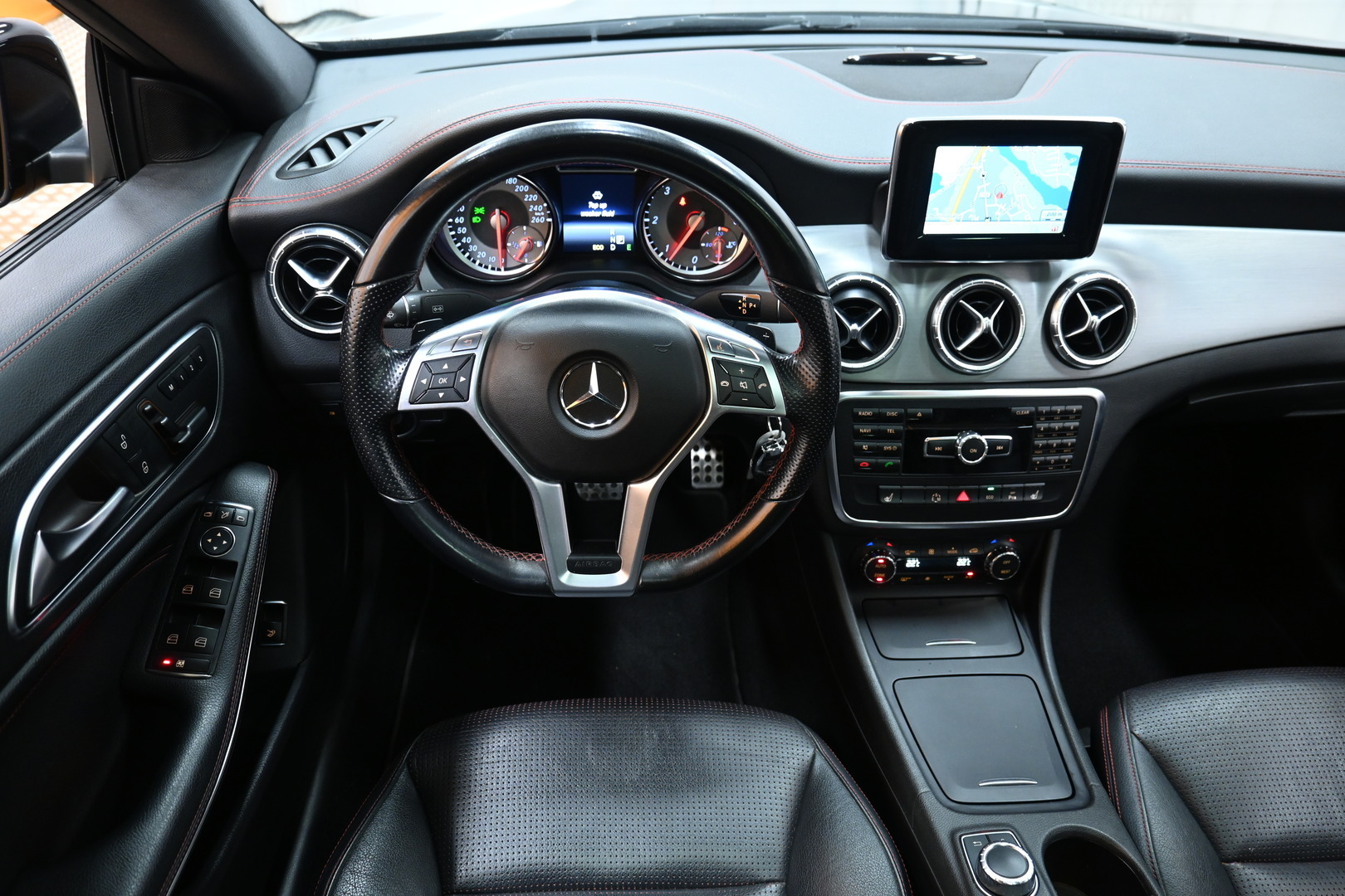 MERCEDES-BENZ CLA 2013