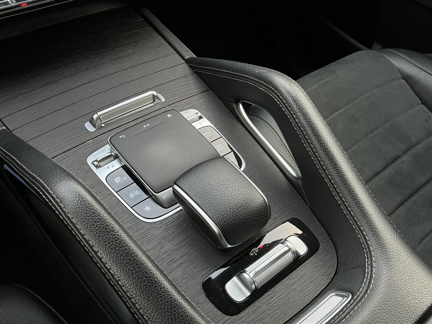 MERCEDES-BENZ GLE 2019