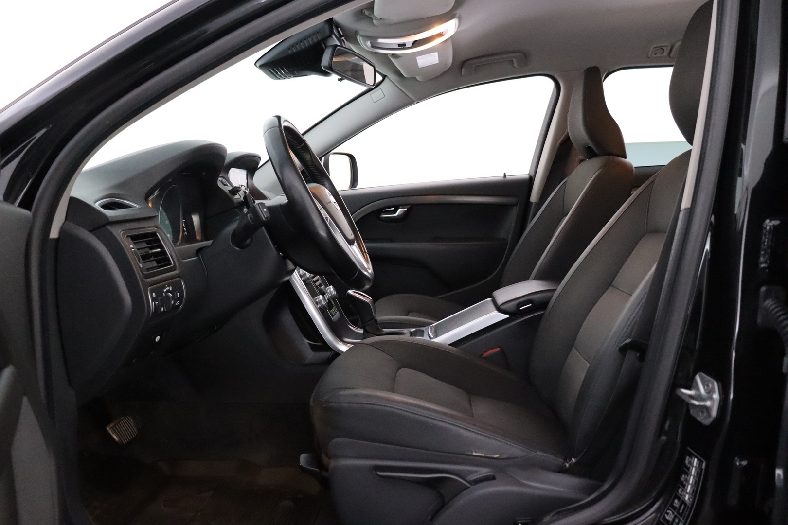 VOLVO XC70 2016