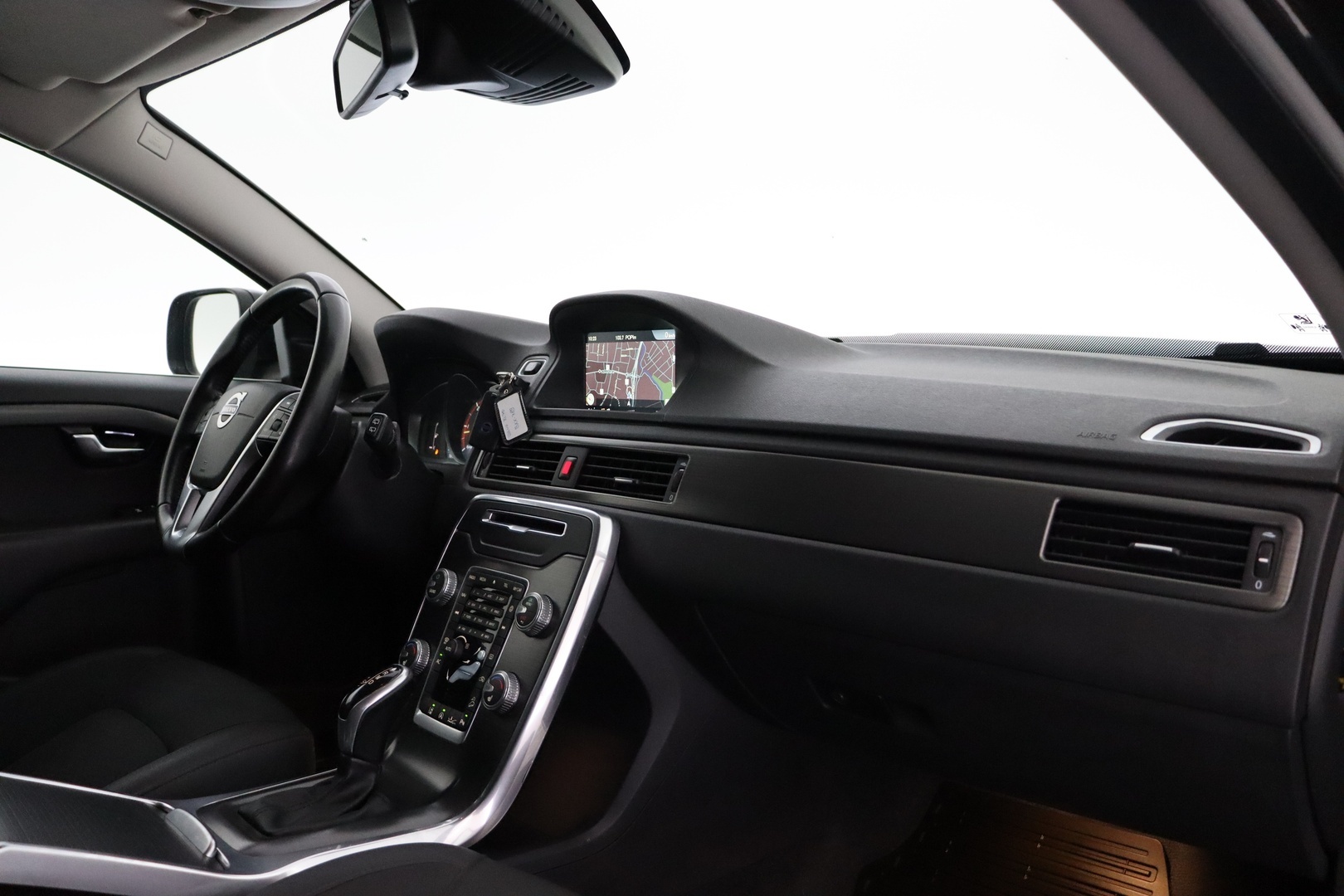 VOLVO XC70 2016