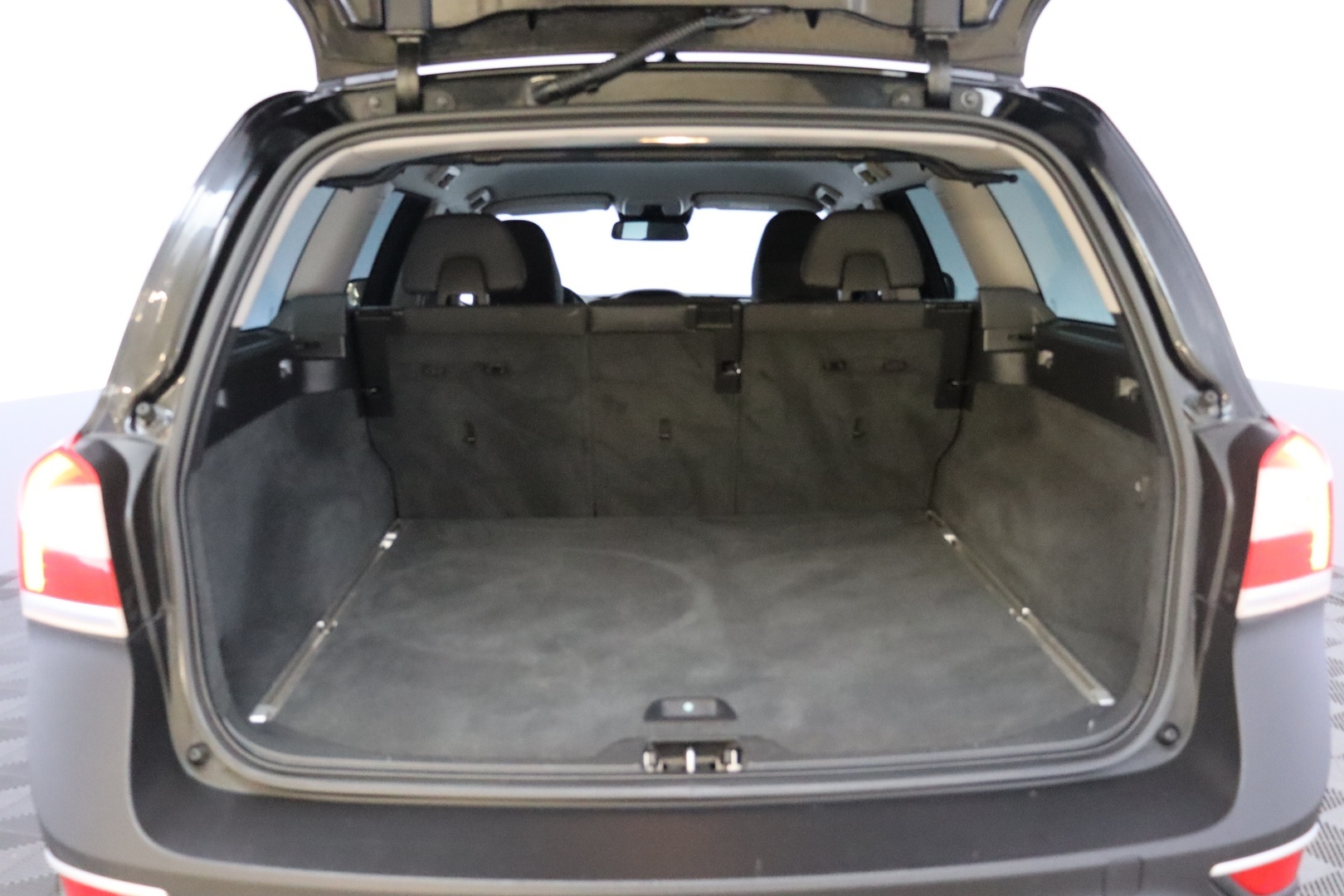 VOLVO XC70 2016