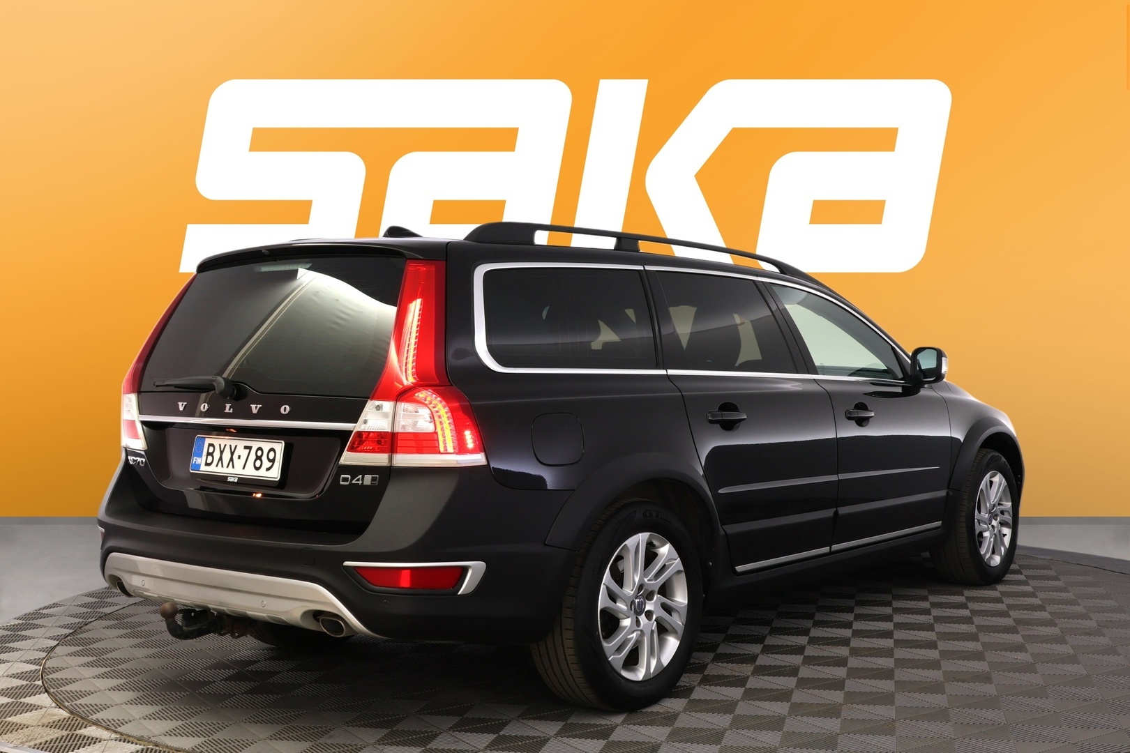 VOLVO XC70 2016