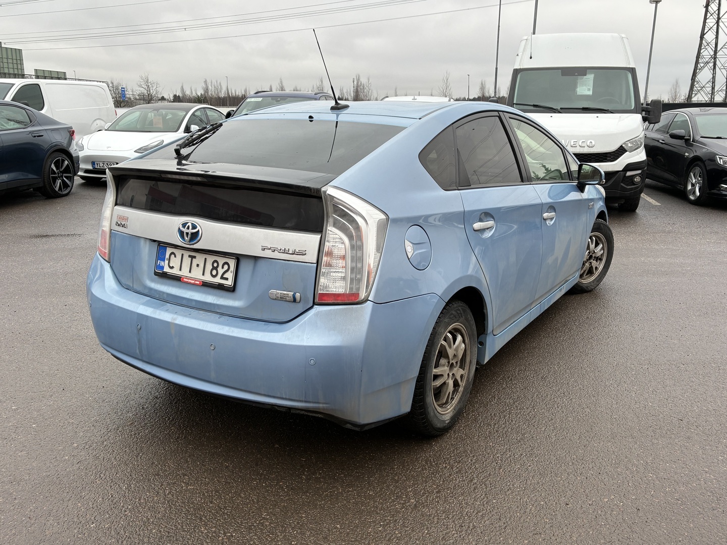 TOYOTA PRIUS PLUG-IN HYBRID 2012