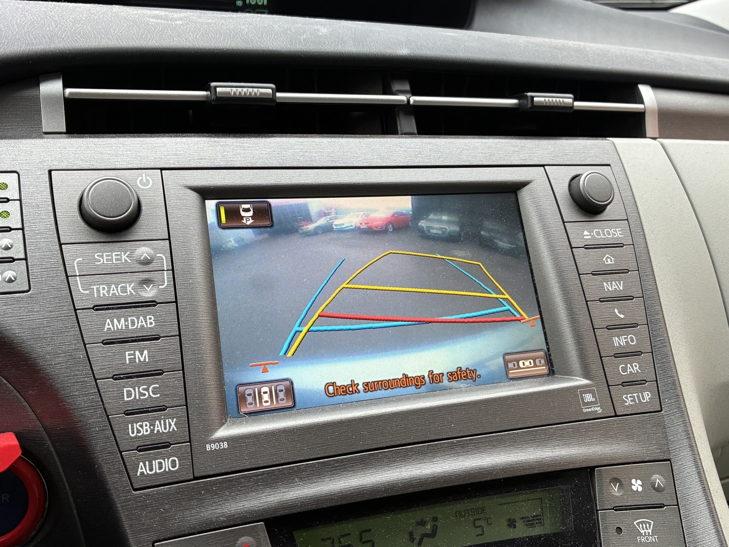 TOYOTA PRIUS PLUG-IN HYBRID 2012