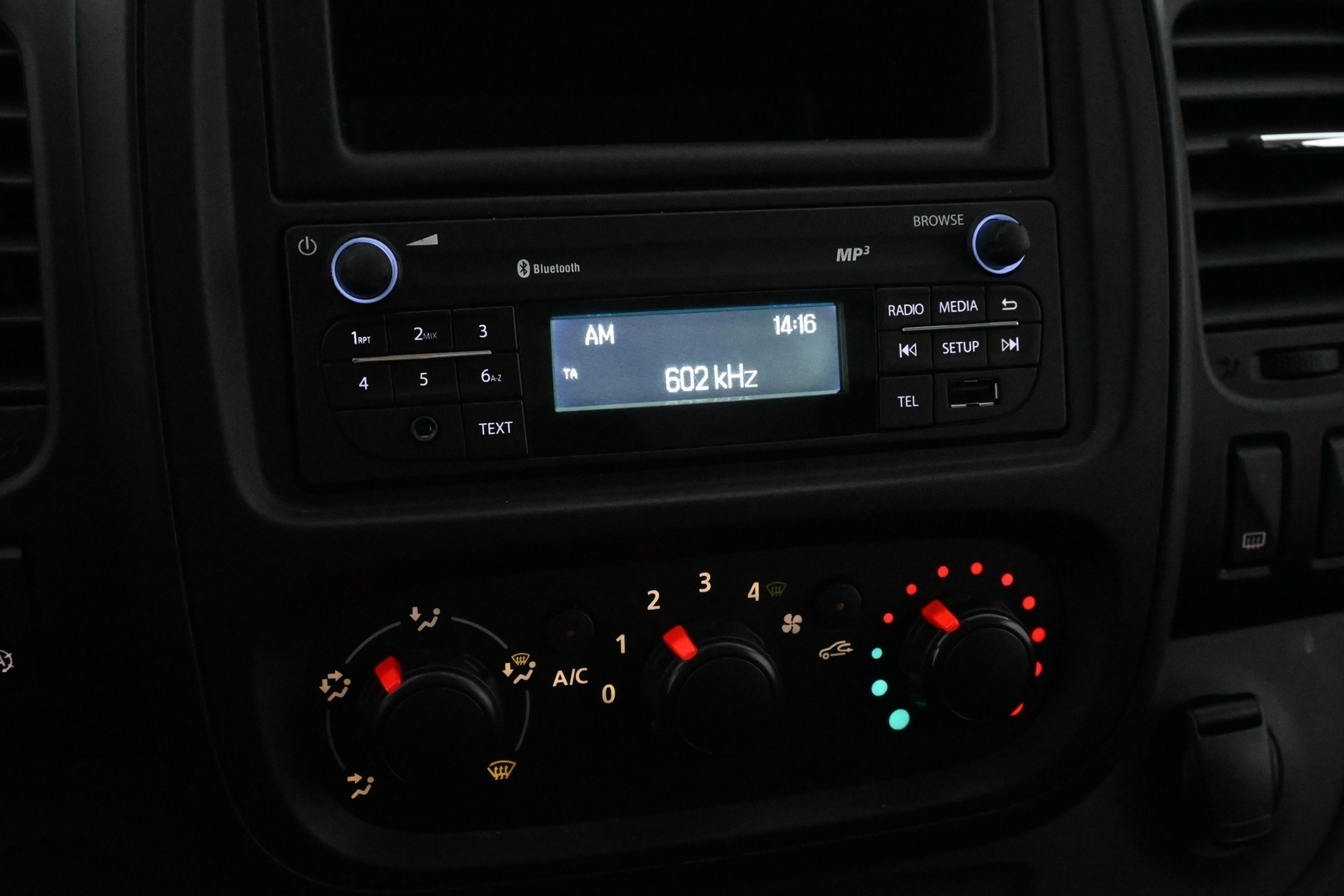 RENAULT Trafic 2019