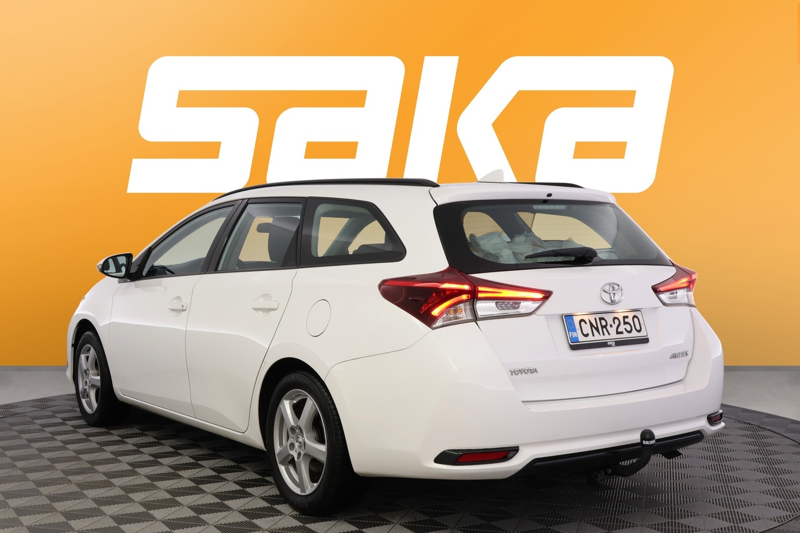 TOYOTA Auris 2016