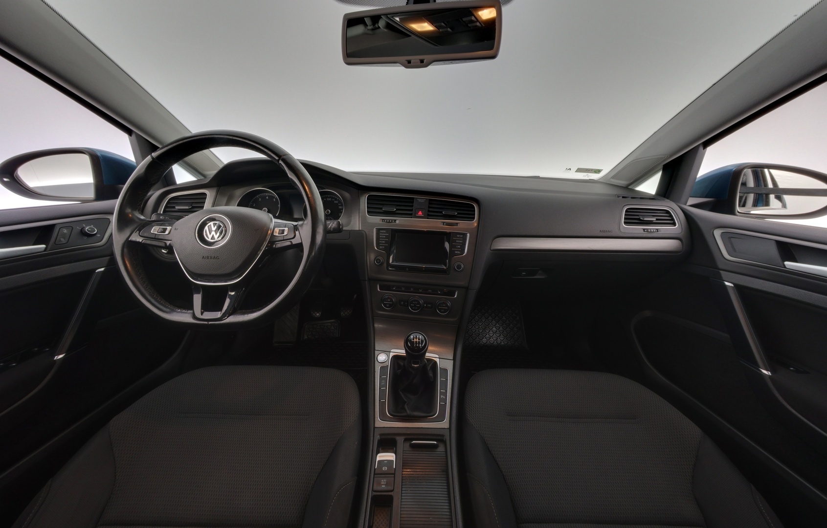 VOLKSWAGEN Golf 2014